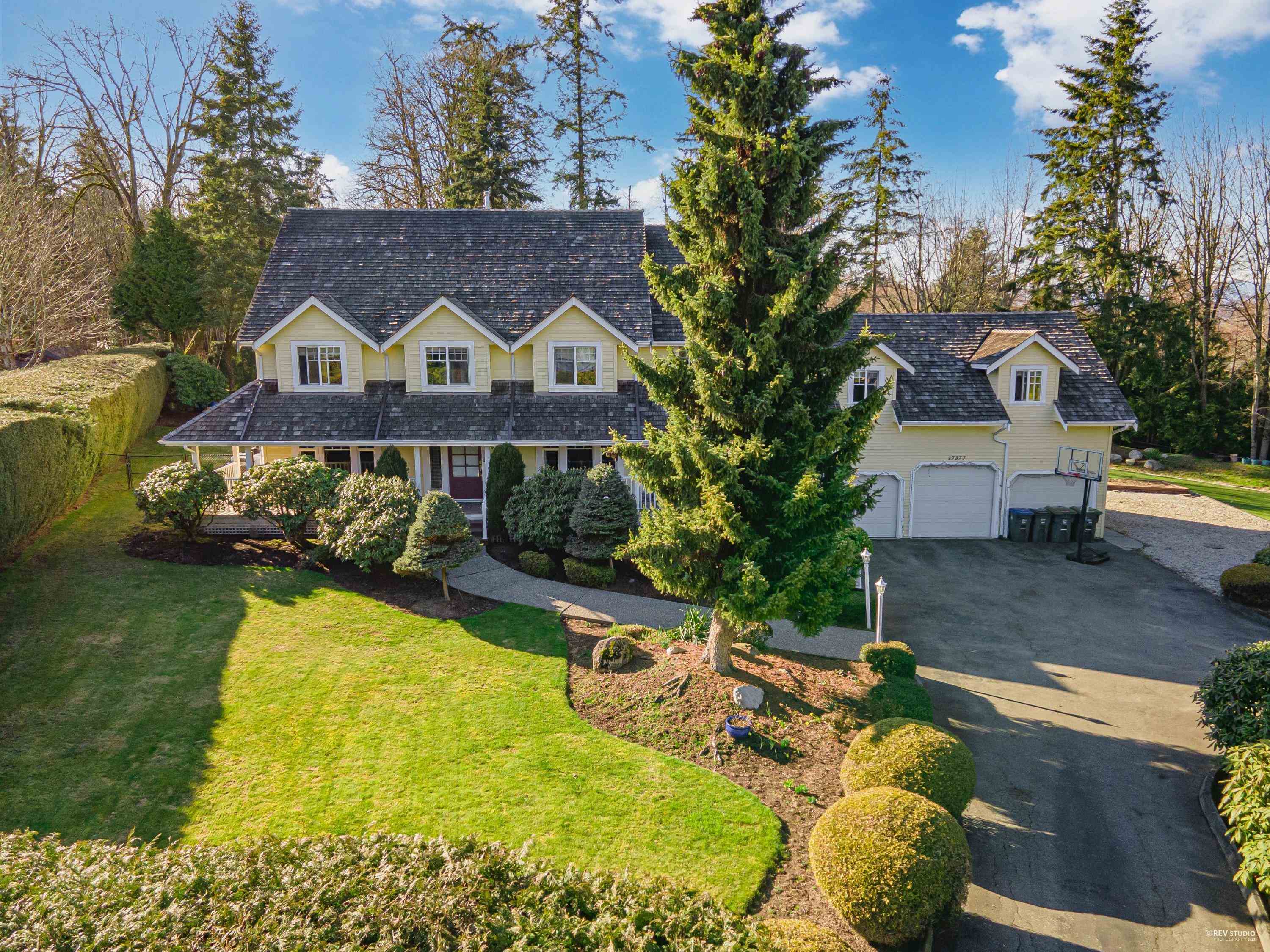 28a Avenue, Surrey, BC V3Z 0E7