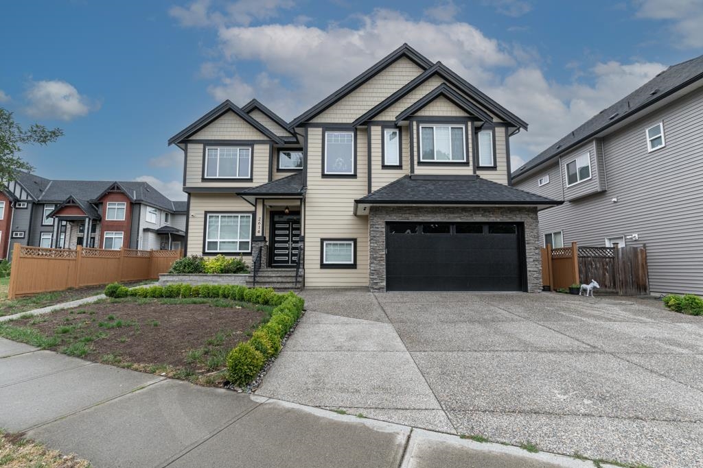 2614 Railcar Crescent, Abbotsford, BC V4X 0B8