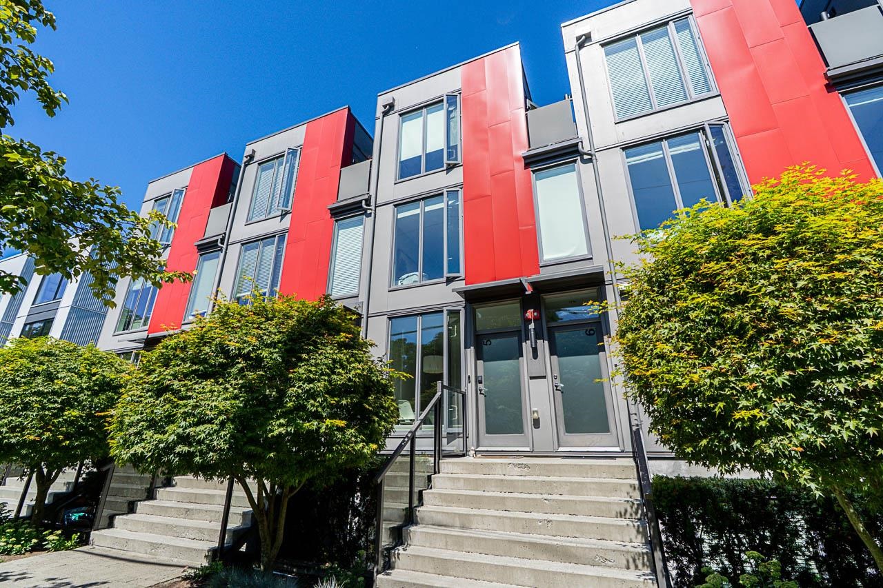 531 East 16th Avenue #5, Vancouver, BC V5T 2V1