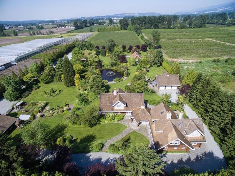 13783 Rippington Road, Pitt Meadows, BC V3Y 1Z1