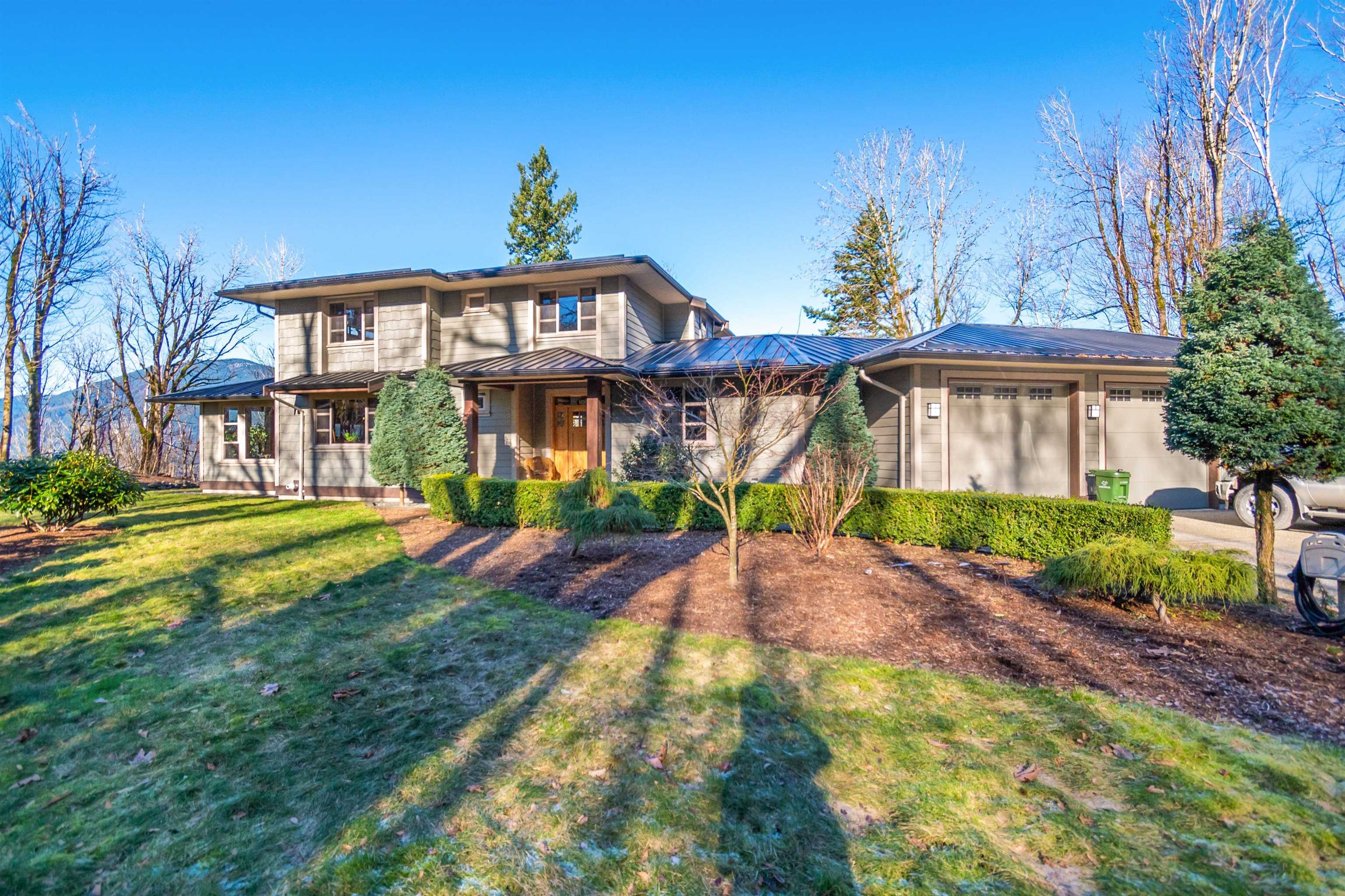 43207 Salmonberry Drive, Chilliwack, BC V2R 4A4