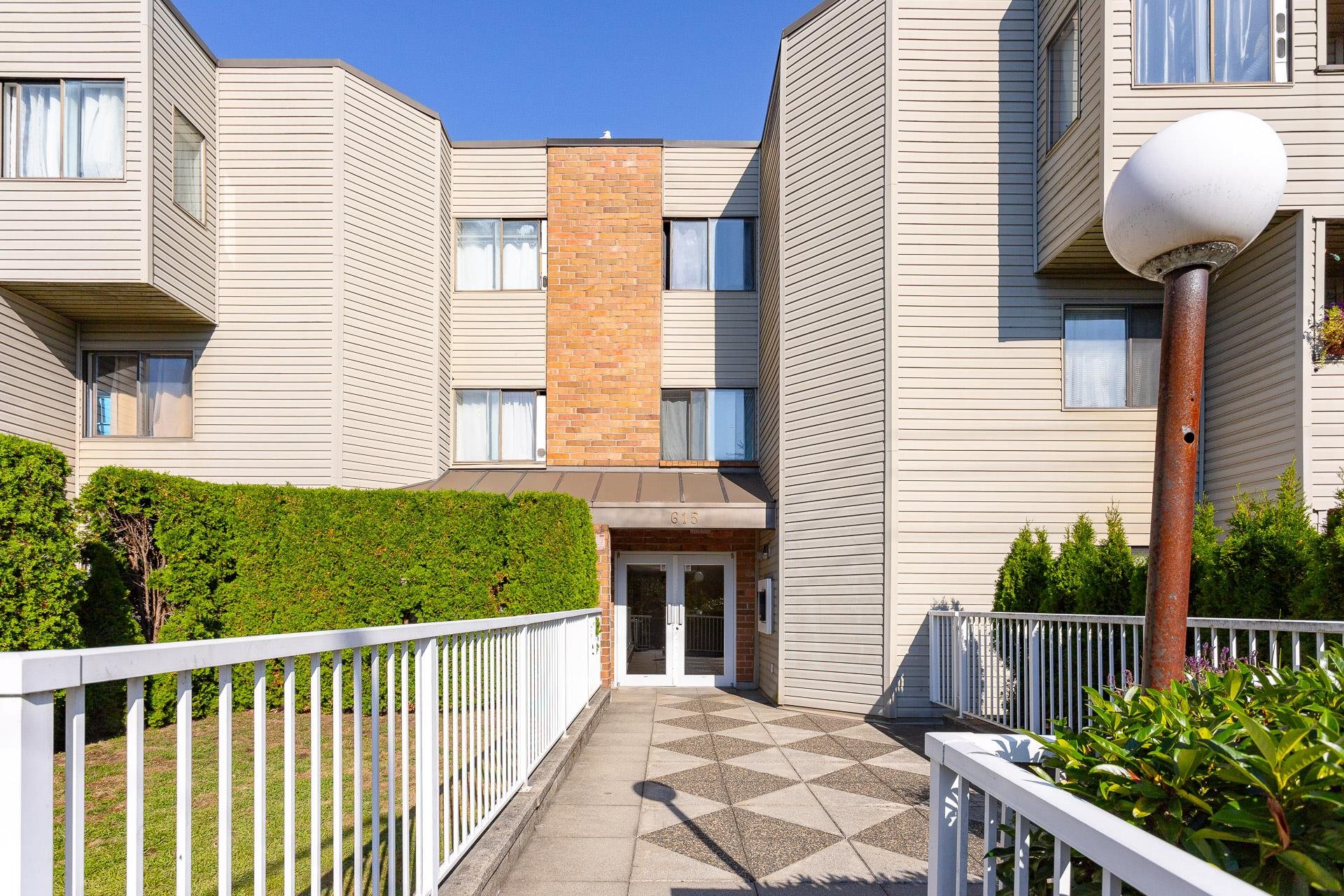 615 North Road #305, Coquitlam, BC V3J 1P1