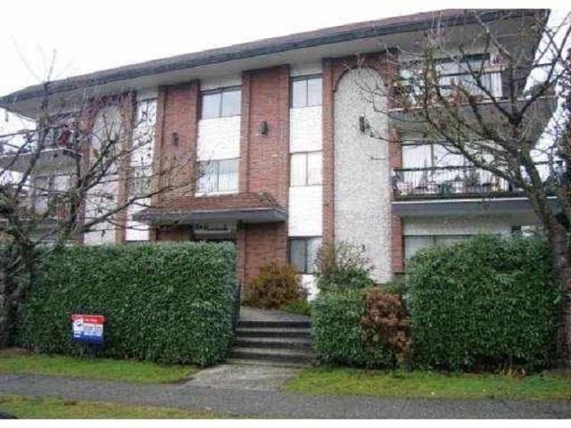 214 East 15th Street #103, North Vancouver, BC V7L 2R3