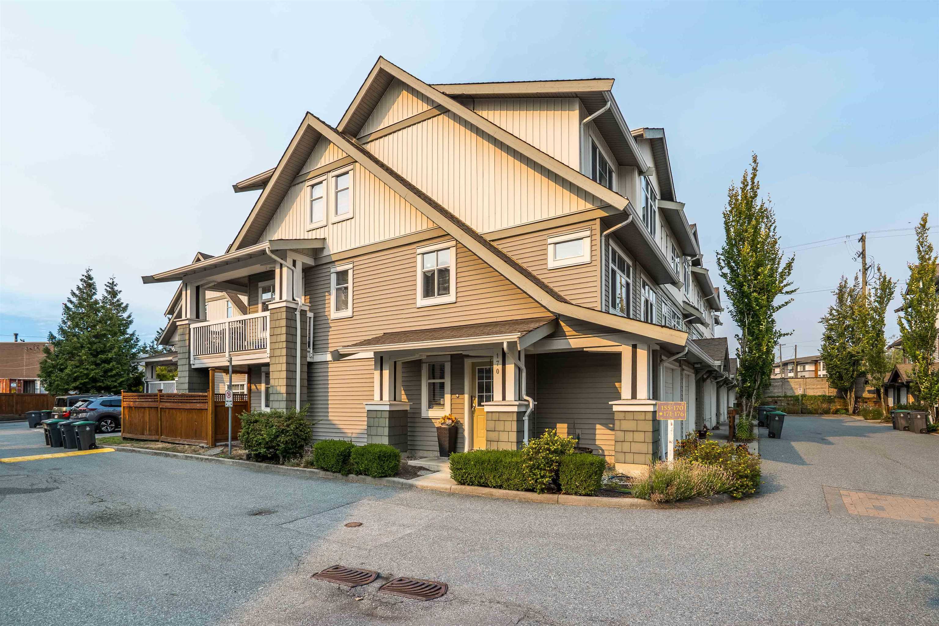 16177 16177 83 Avenue #170, Surrey, BC V4N 5T3