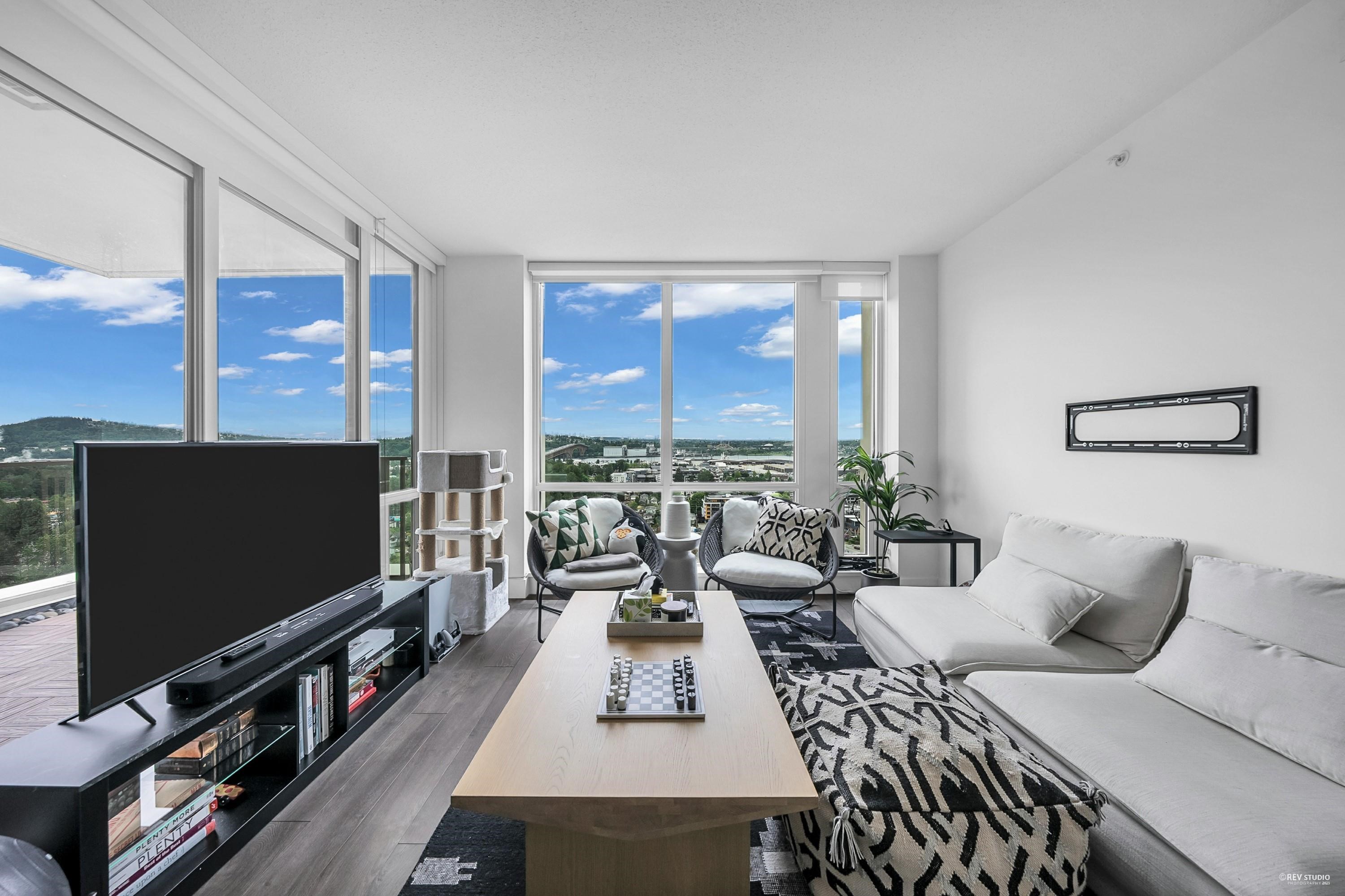 1550 Fern Street #2104, North Vancouver, BC V7J 0A9