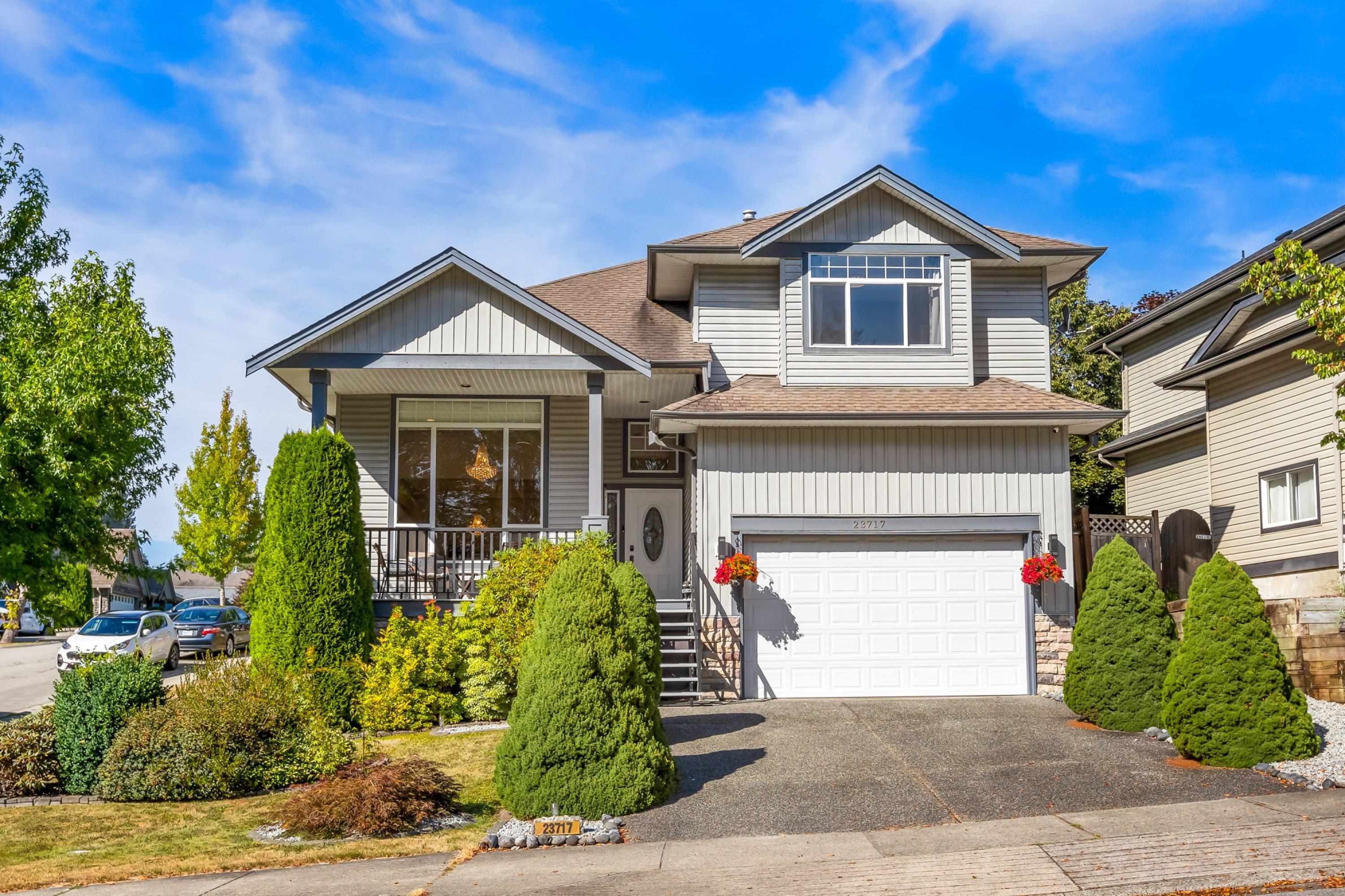 110 Avenue, Maple Ridge, BC V2W 1E7