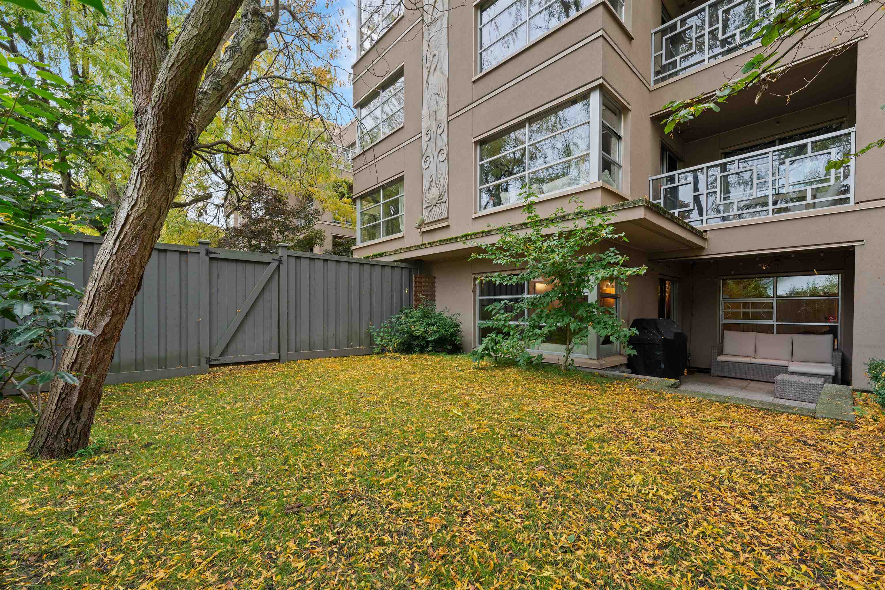 3083 West 4th Avenue #102, Vancouver, BC V6K 1R5