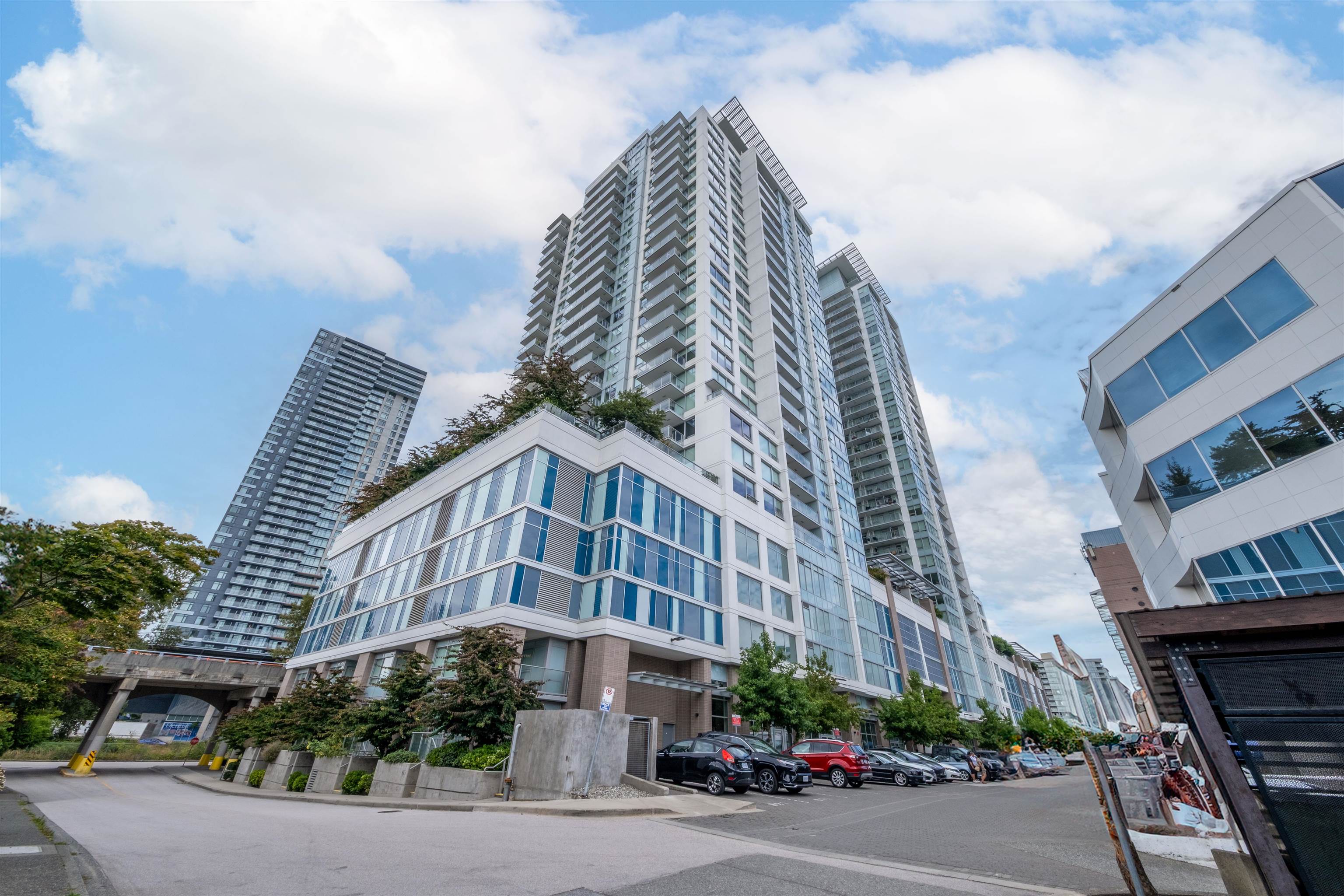 988 Quayside Drive #912, New Westminster, BC V3M 0L5