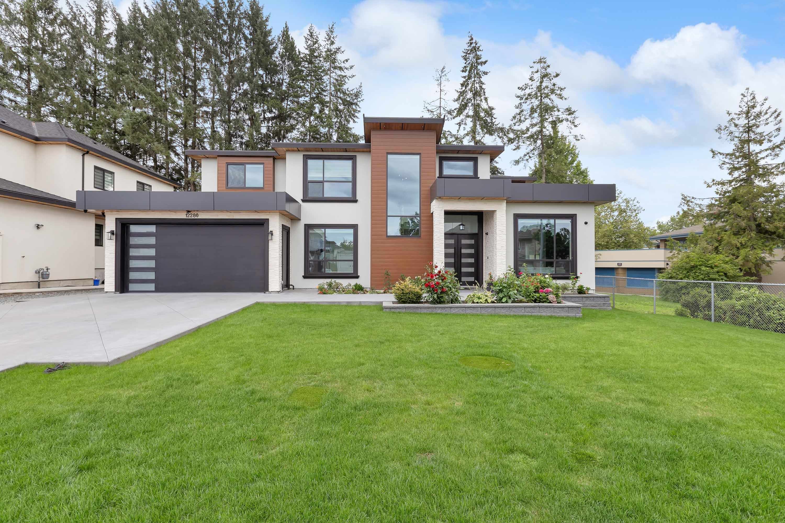 70a Avenue, Surrey, BC V3W 4Z8