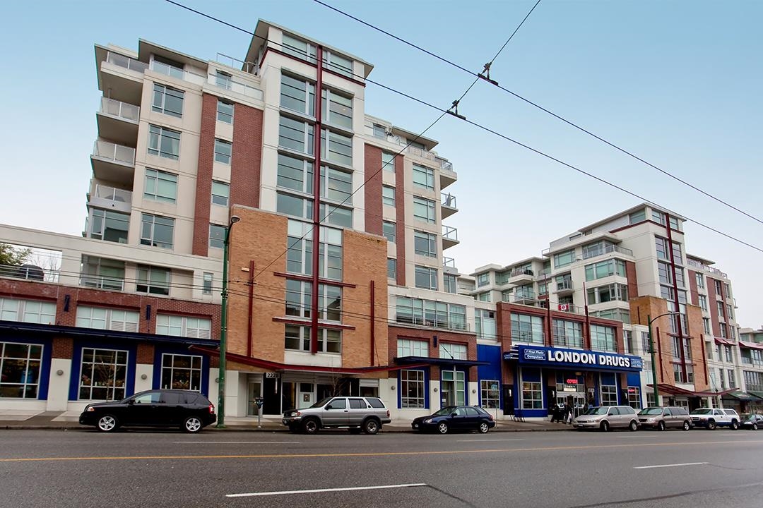 2228 West Broadway, Vancouver, BC V6K 0B1