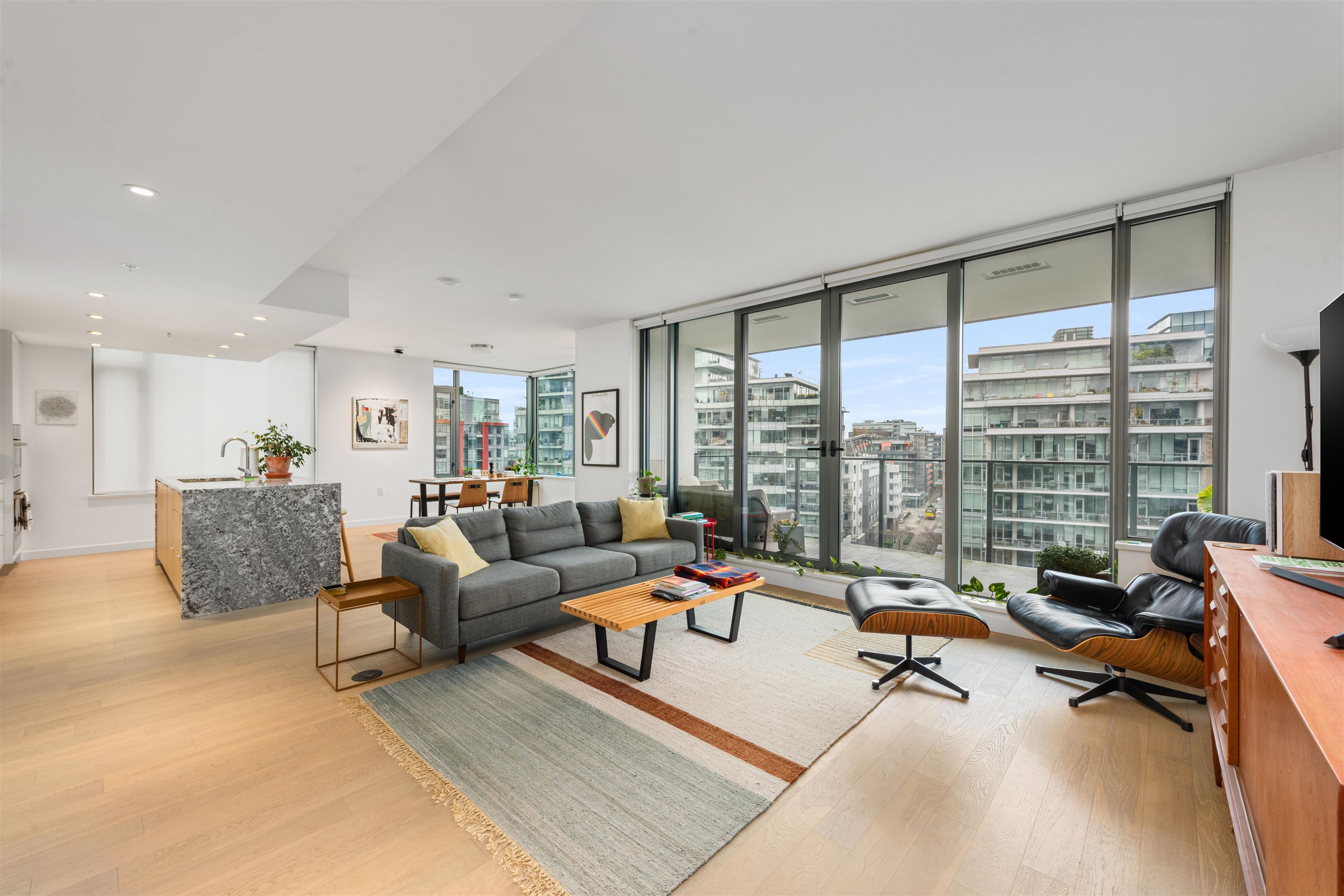 1678 Pullman Porter Street #903, Vancouver, BC V6A 0H4
