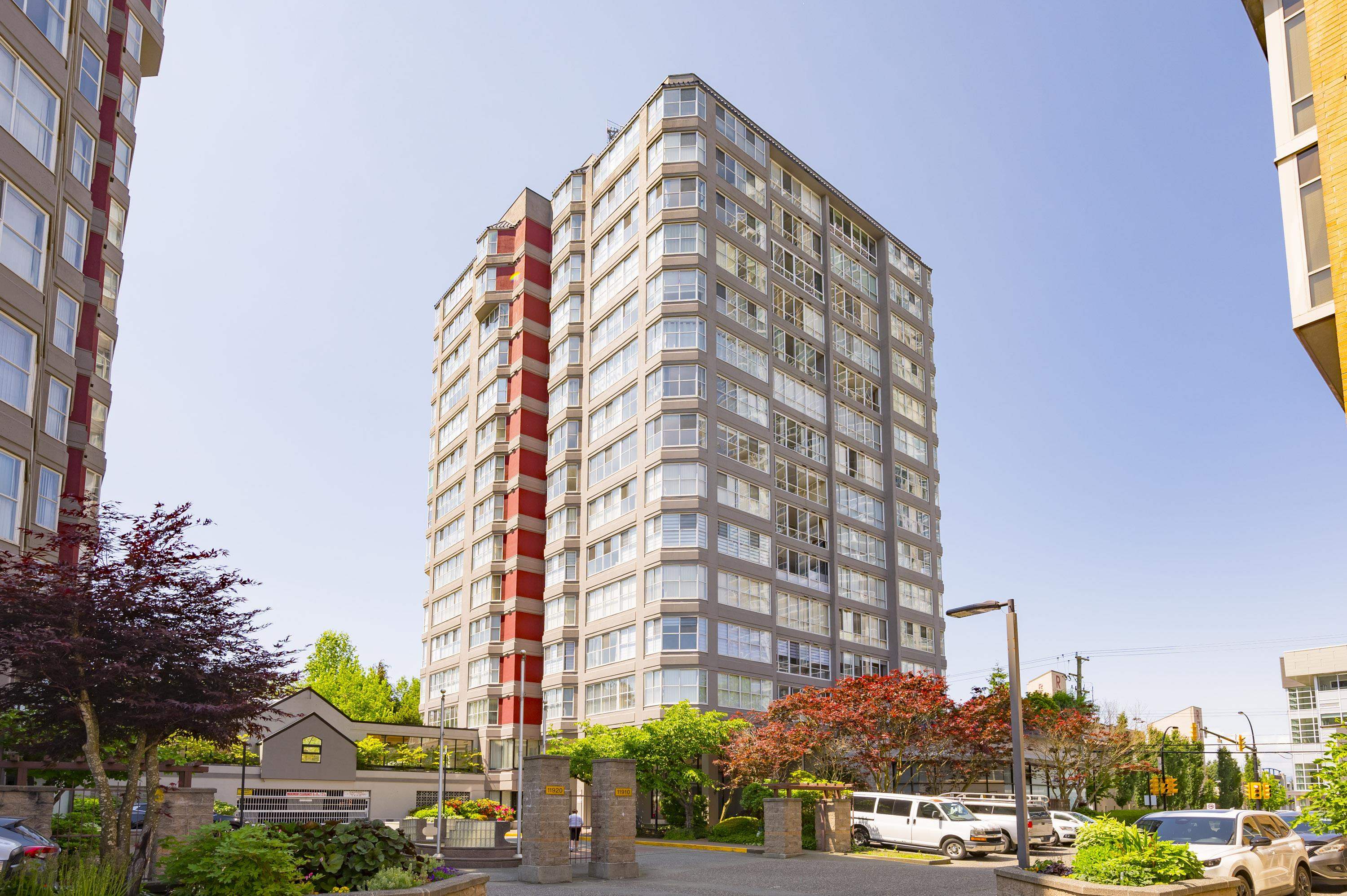 11910 80 Avenue #705, Delta, BC V4C 8E3