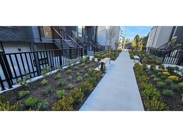 6085 Irmin St #208 #208, Burnaby, BC V5J 0J7