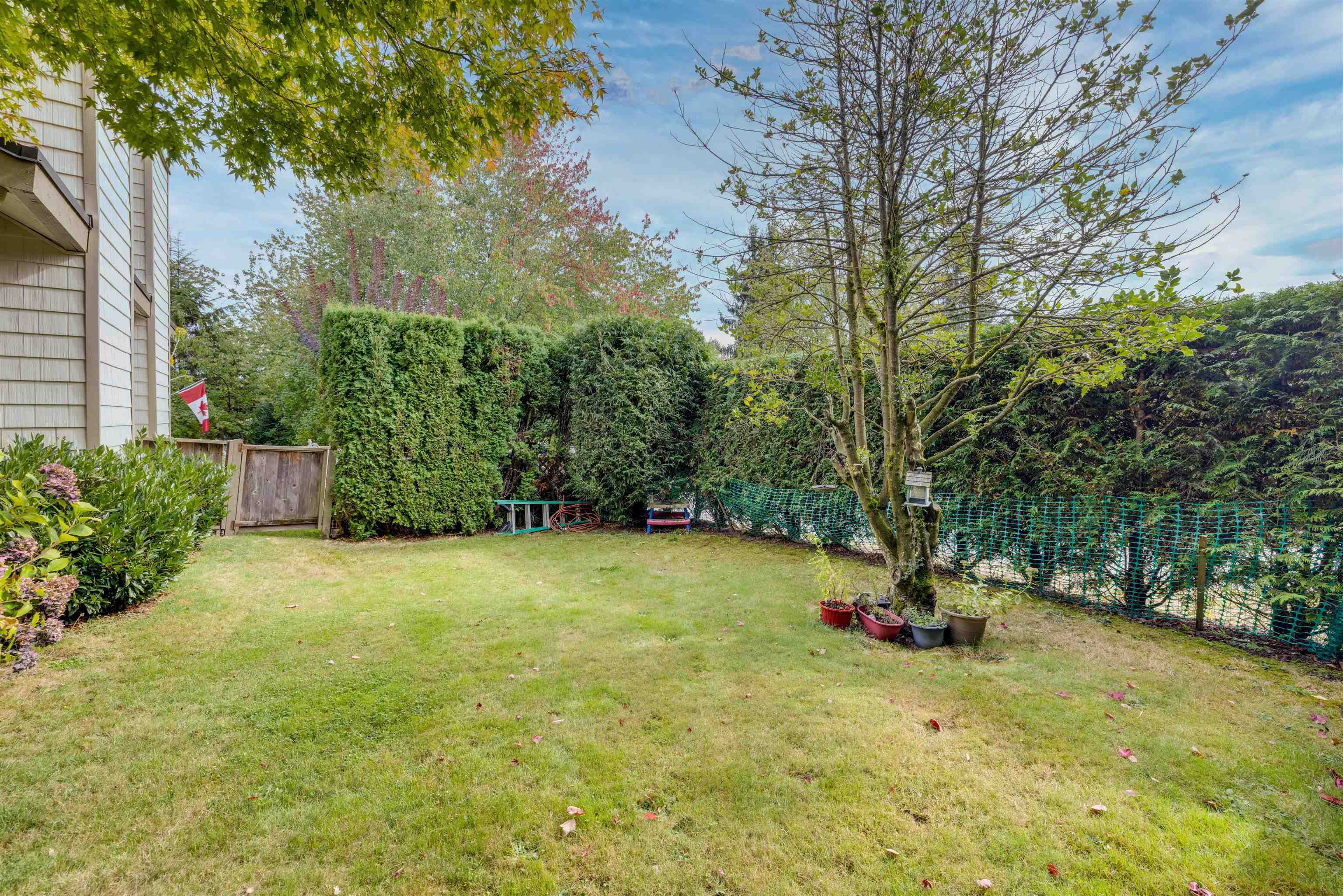 6211 Greenside Drive West, Surrey, BC V3S 5M8