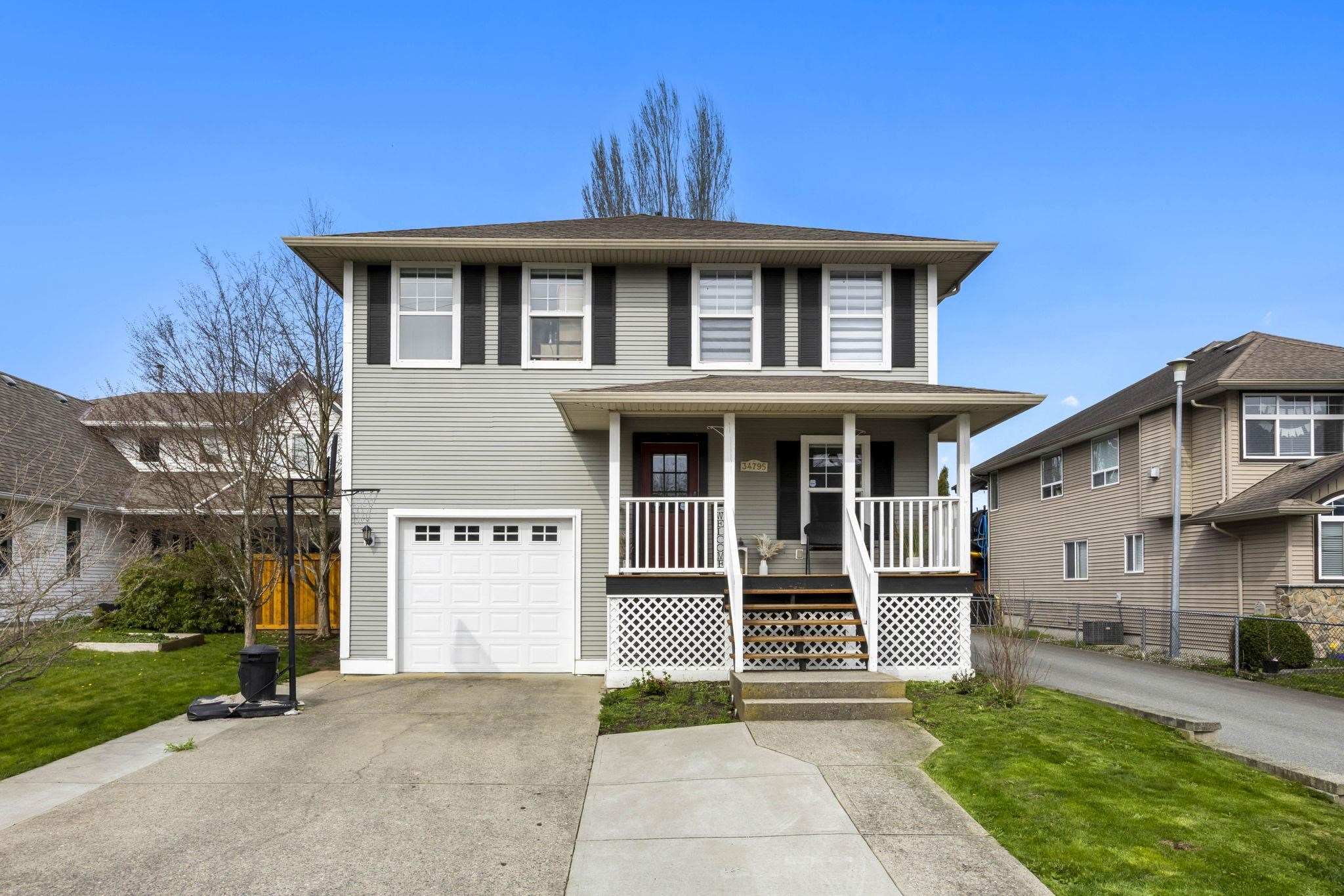 1st Avenue, Abbotsford, BC V2S 8C2