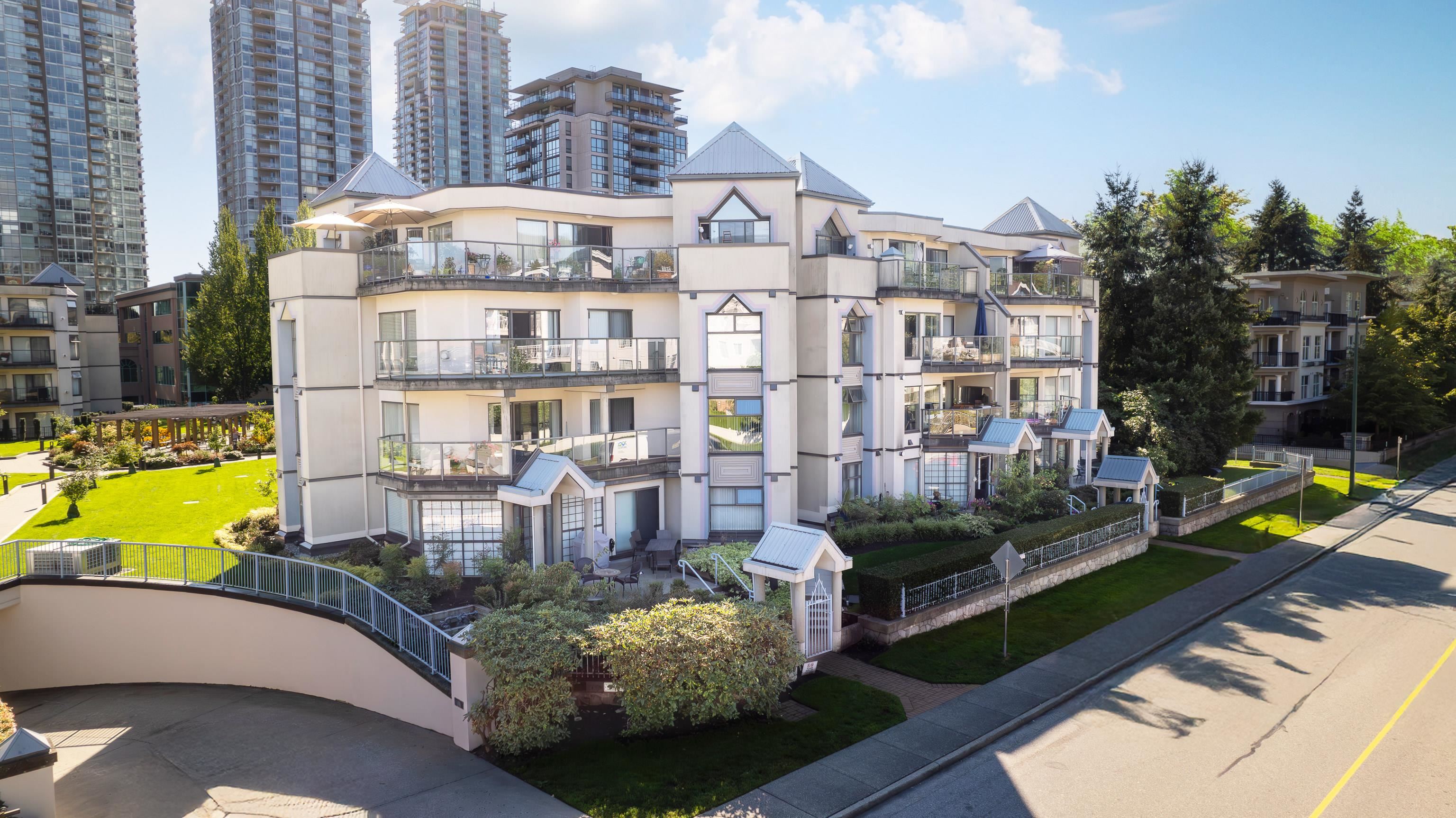 2968 Burlington Drive #302, Coquitlam, BC V3B 7N4