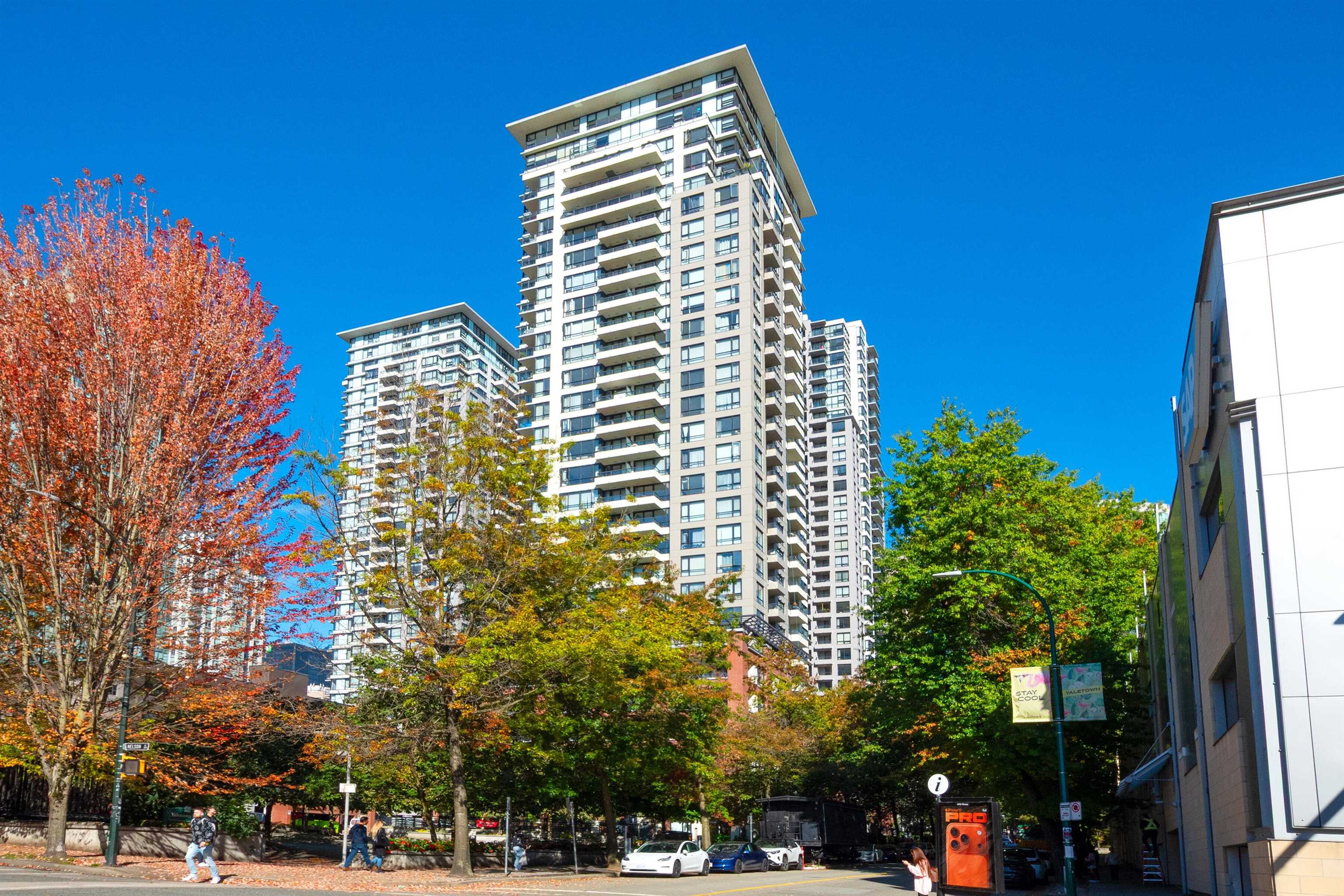 977 Mainland Street #2201, Vancouver, BC V6B 1T2