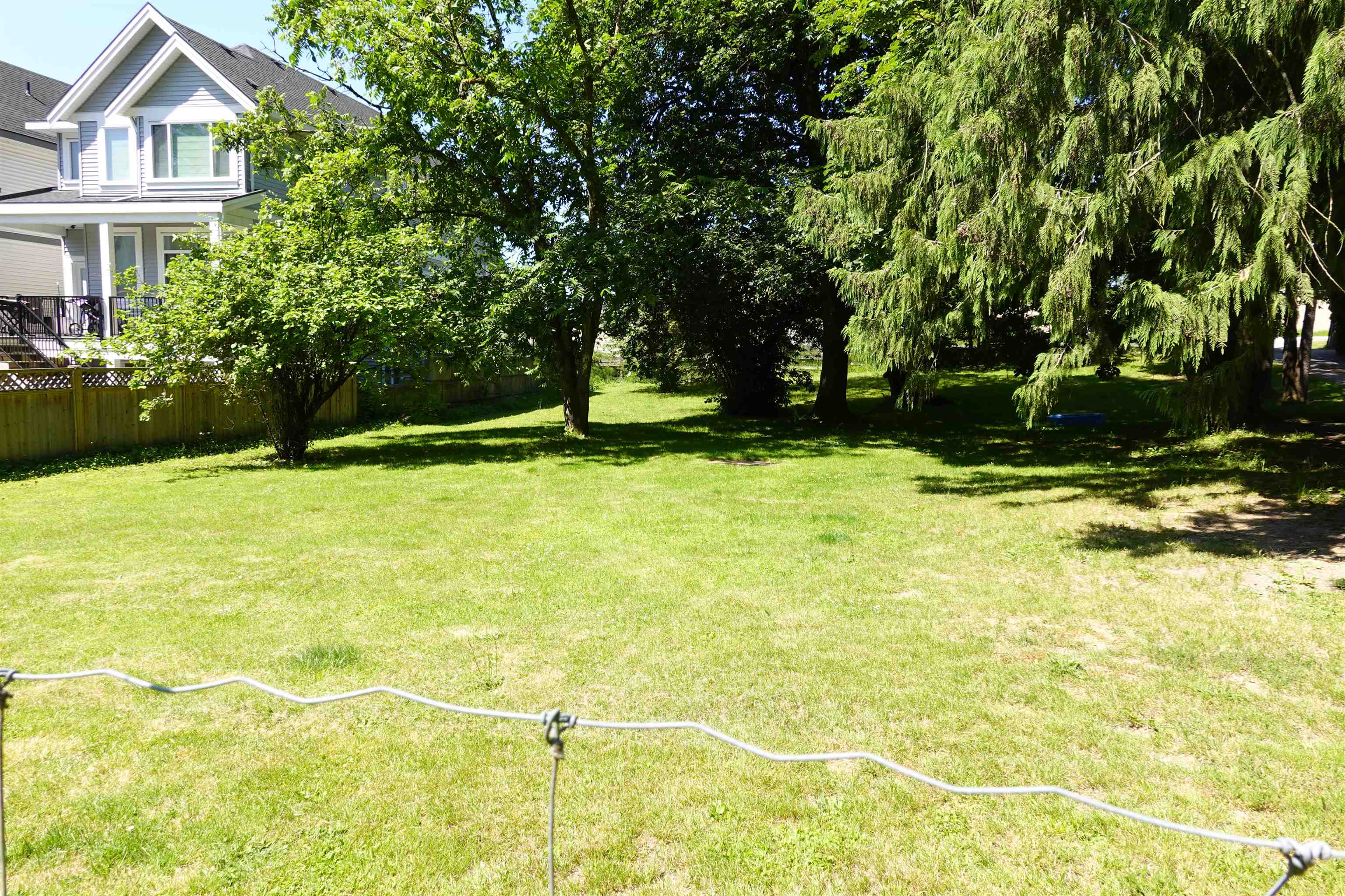 240 Street, Maple Ridge, BC V2W 1H6