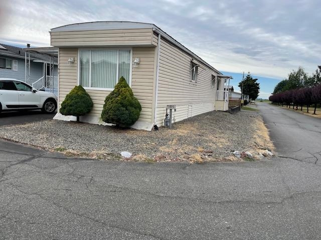 27111 0 Avenue #v3a,2t5, Langley, BC V3A 2T5