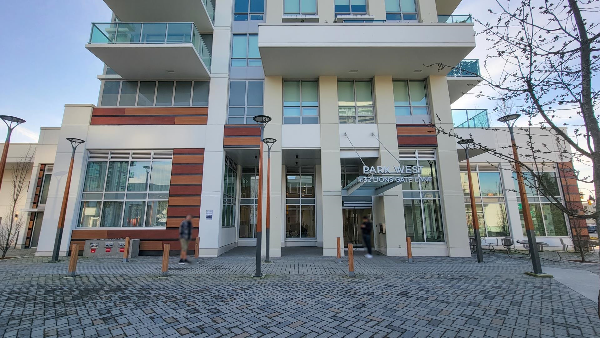 1632 Lions Gate Lane #1302, North Vancouver, BC V7P 0E2