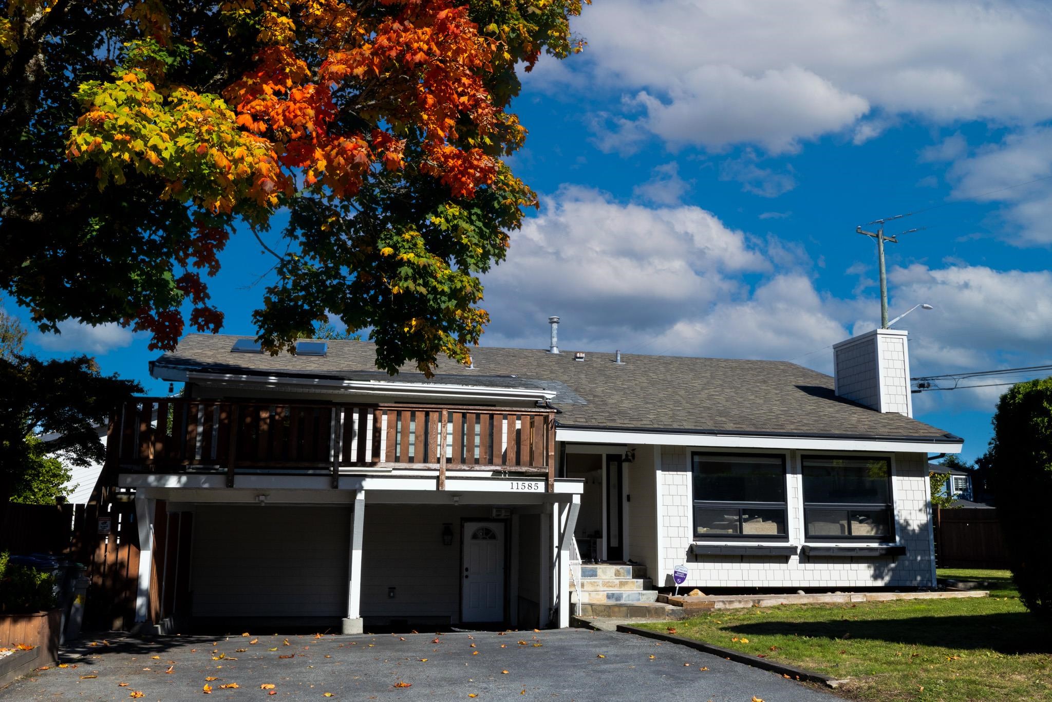 11585 Royal Crescent, Surrey, BC V3V 6V5