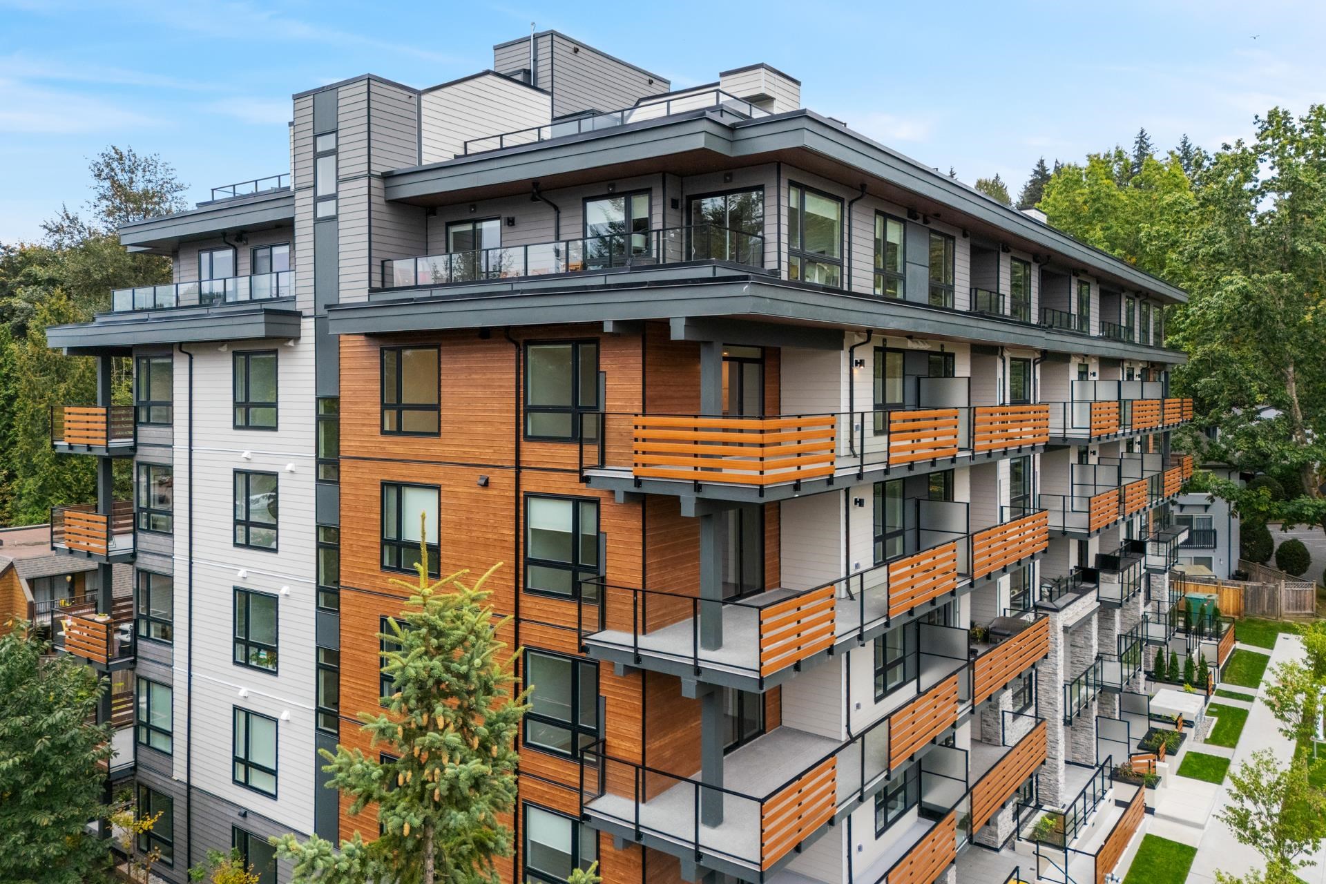 150 James Road #515, Port Moody, BC V3H 2S4