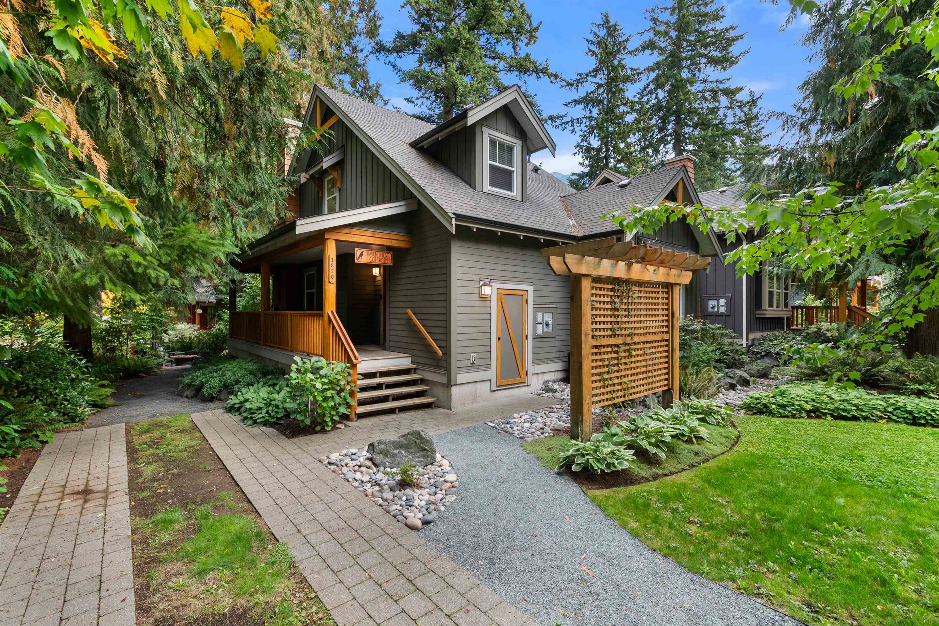 1820 Ravenwood Trl, Lindell Beach, BC V2R 0E1