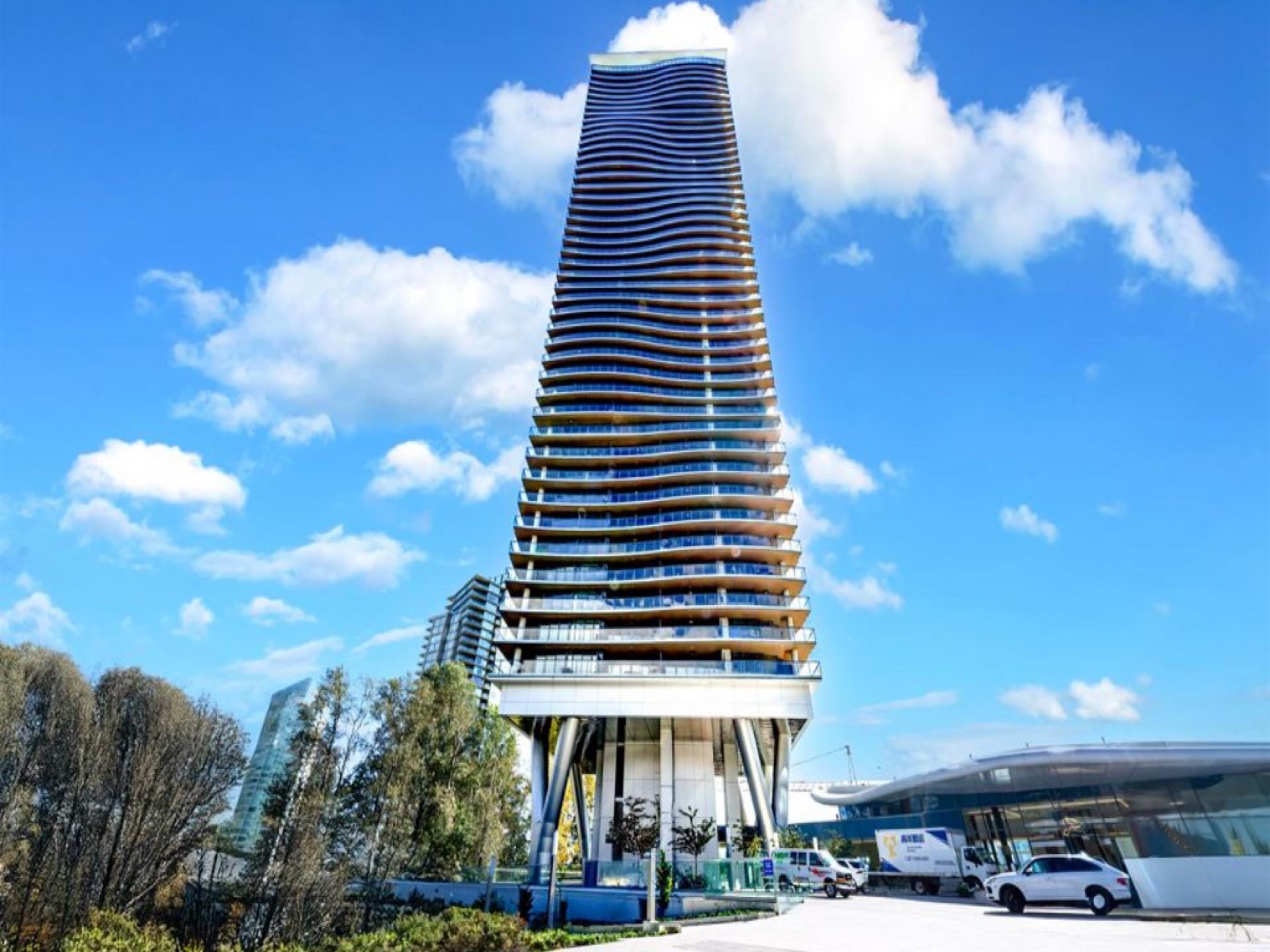 4890 Lougheed Hwy #1601, Burnaby, BC V5C 0N2