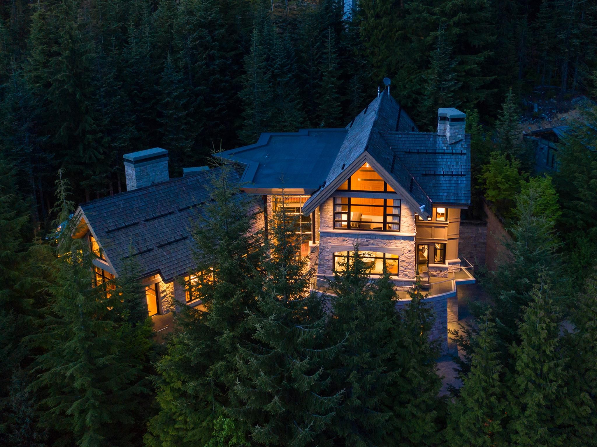 2286 Nordic Drive, Whistler, BC V8E 0A6