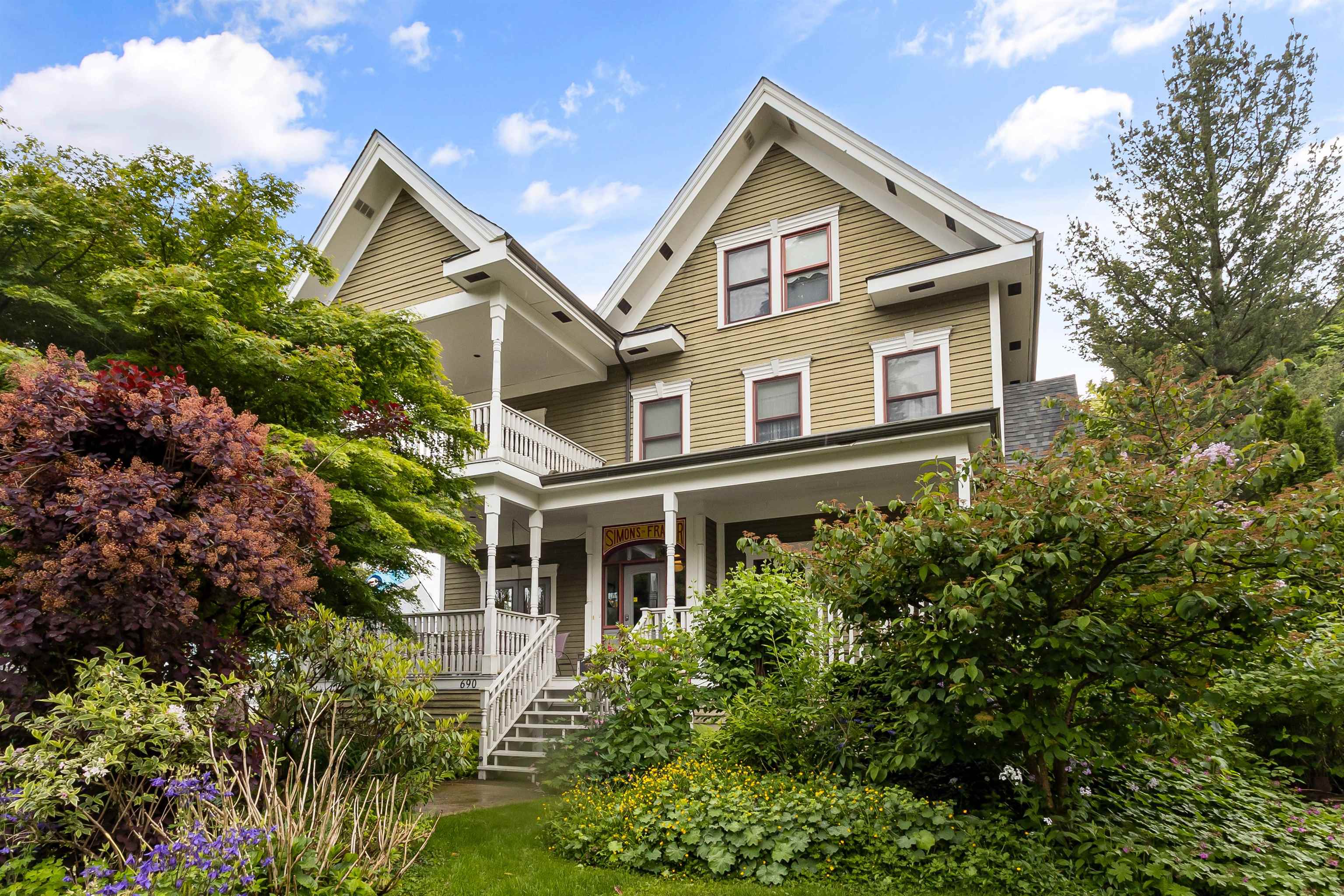 690 Fraser Avenue, Hope, BC V0X 1L0