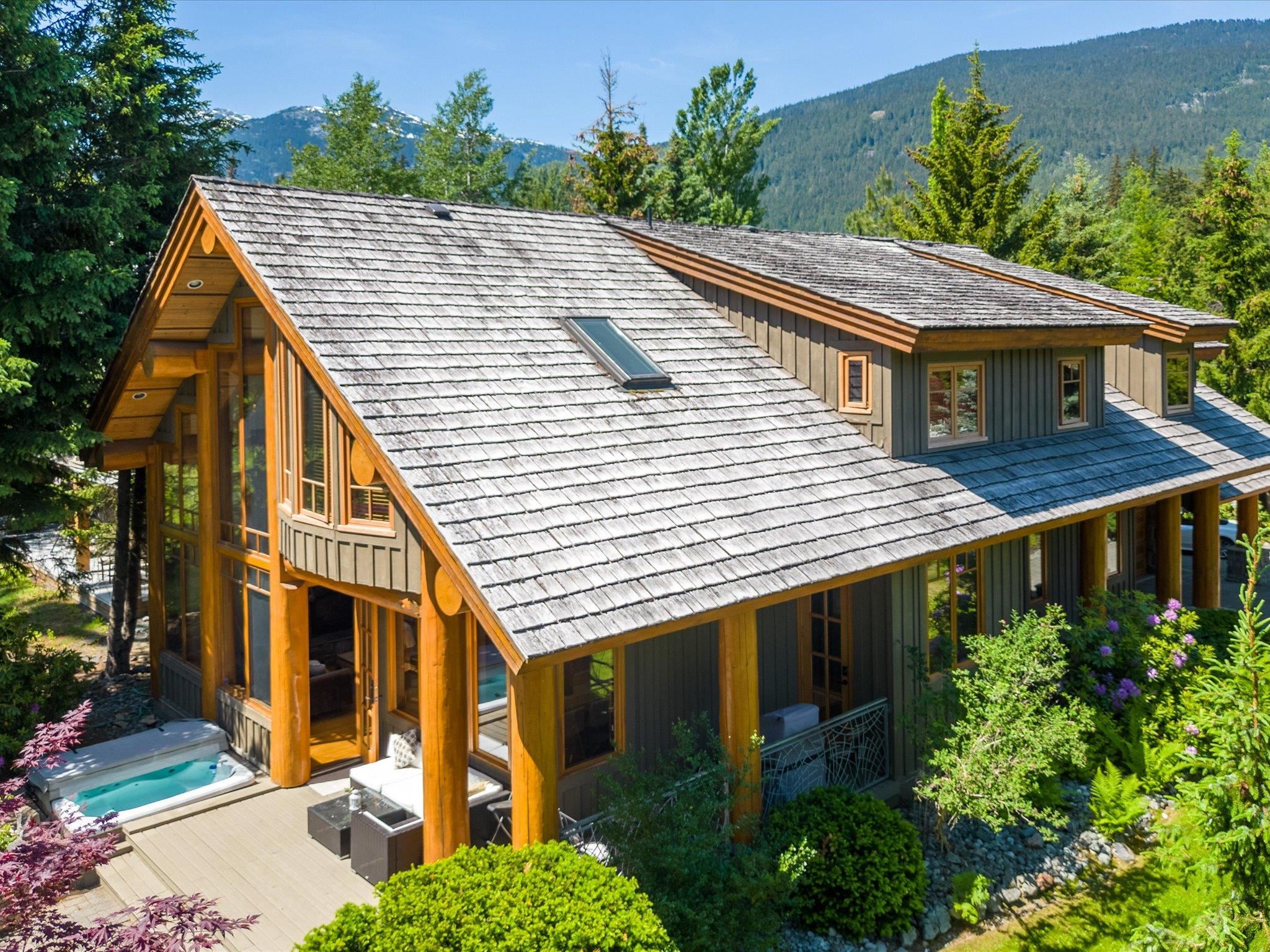 8148 Muirfield Crescent, Whistler, BC V8E 1J7