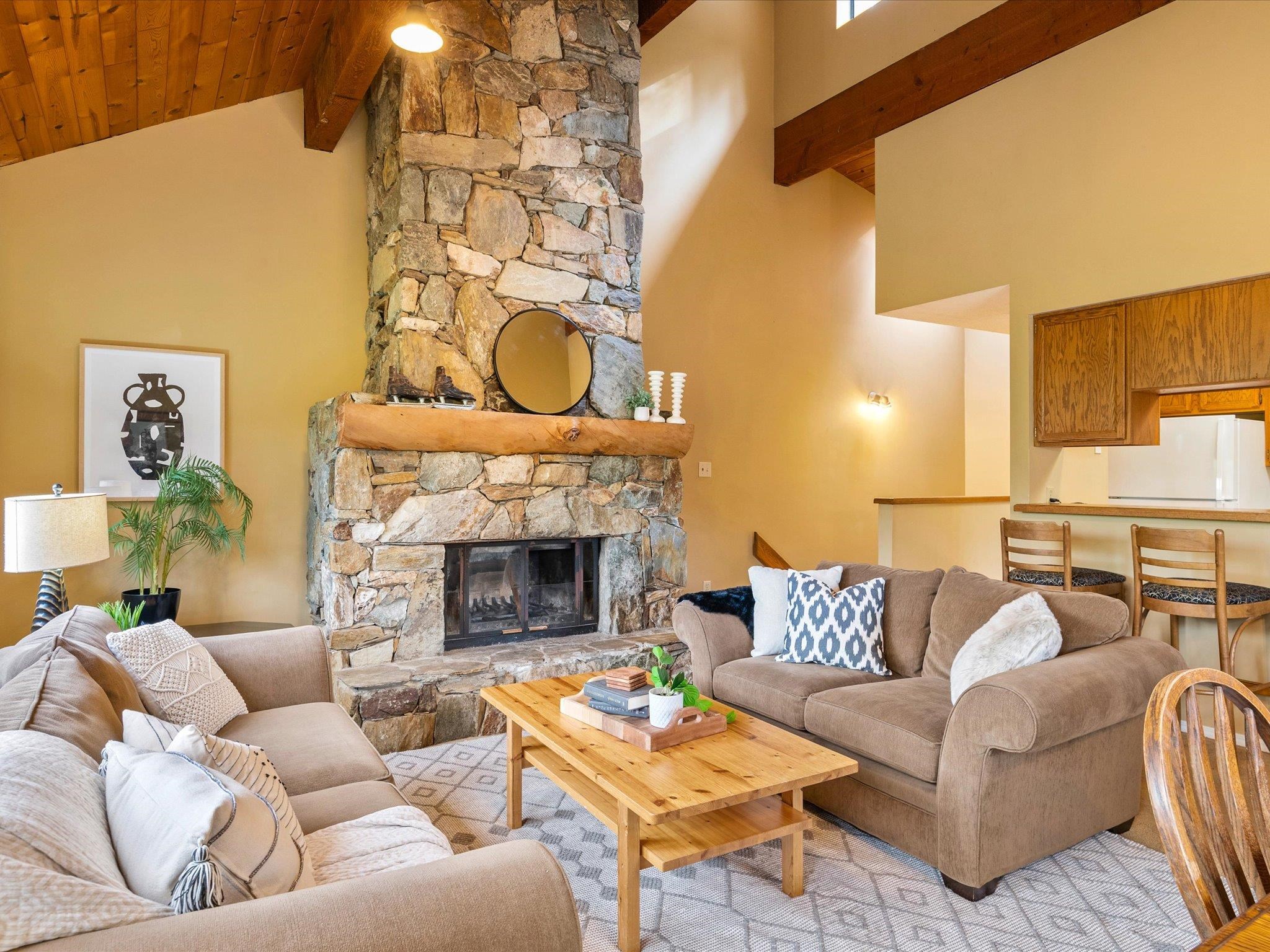 2317 Cheakamus Way, Whistler, BC V8E 0A8