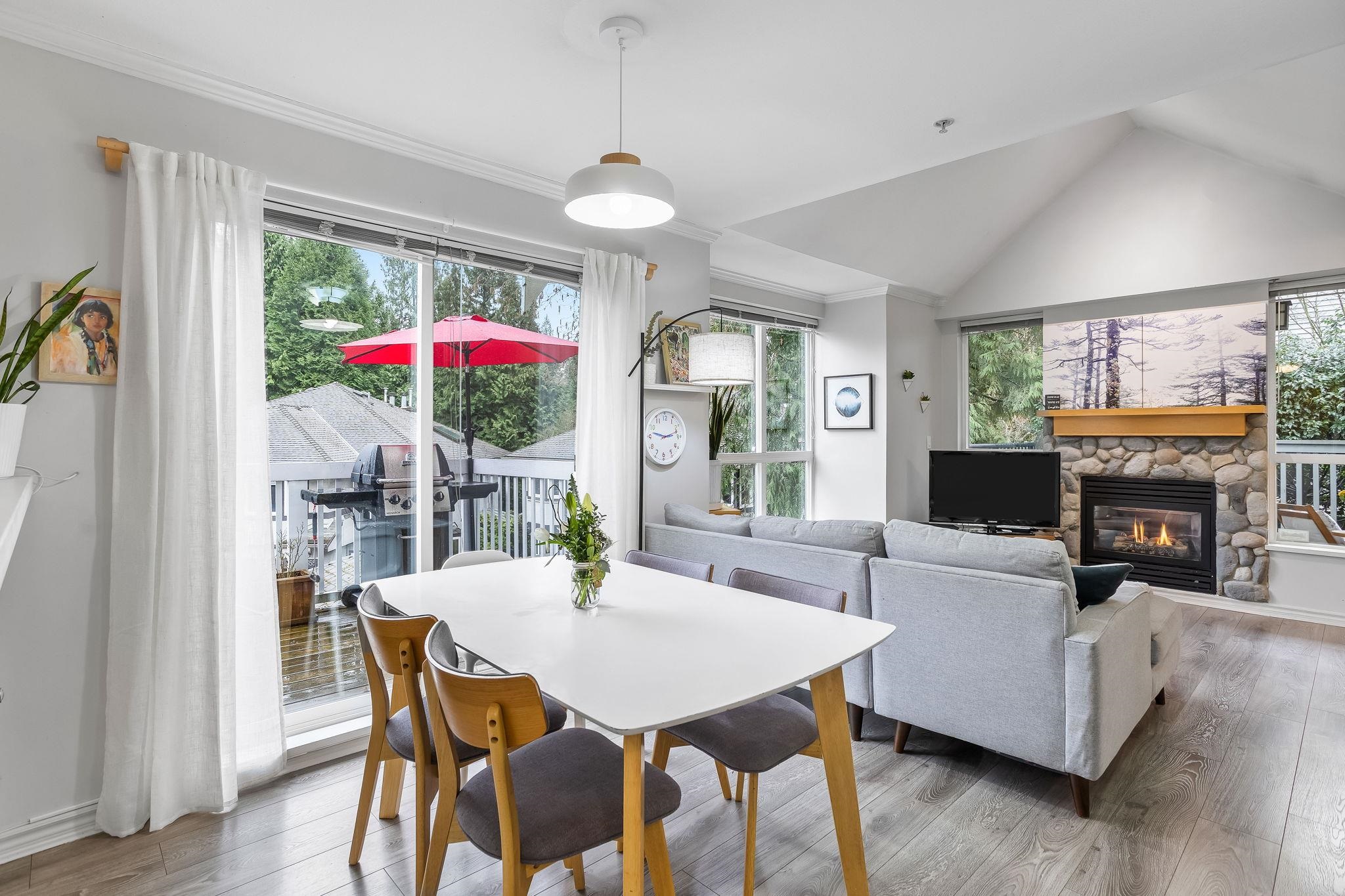 1071 Lynn Valley Road #12, North Vancouver, BC V7J 1Z6