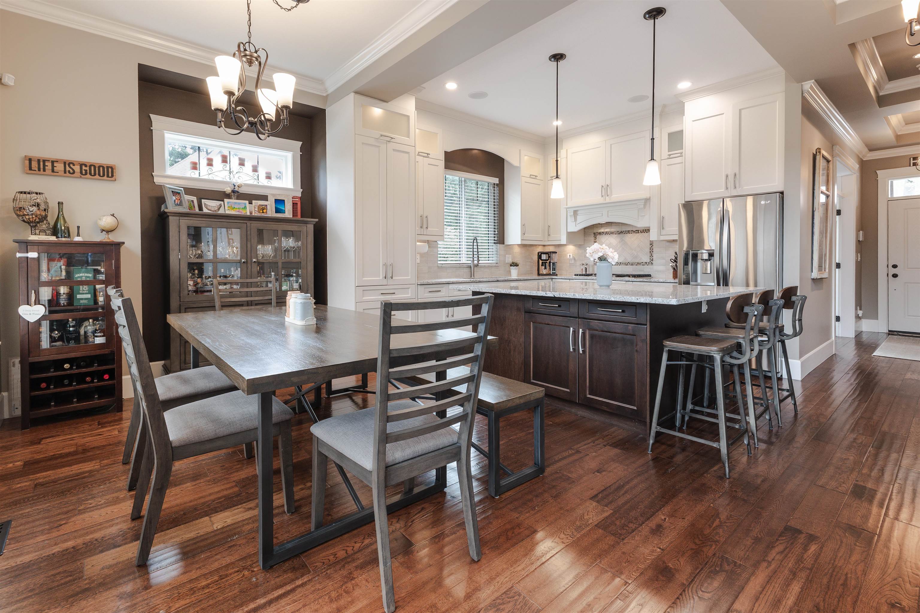 3 Avenue, Surrey, BC V3Z 9P5