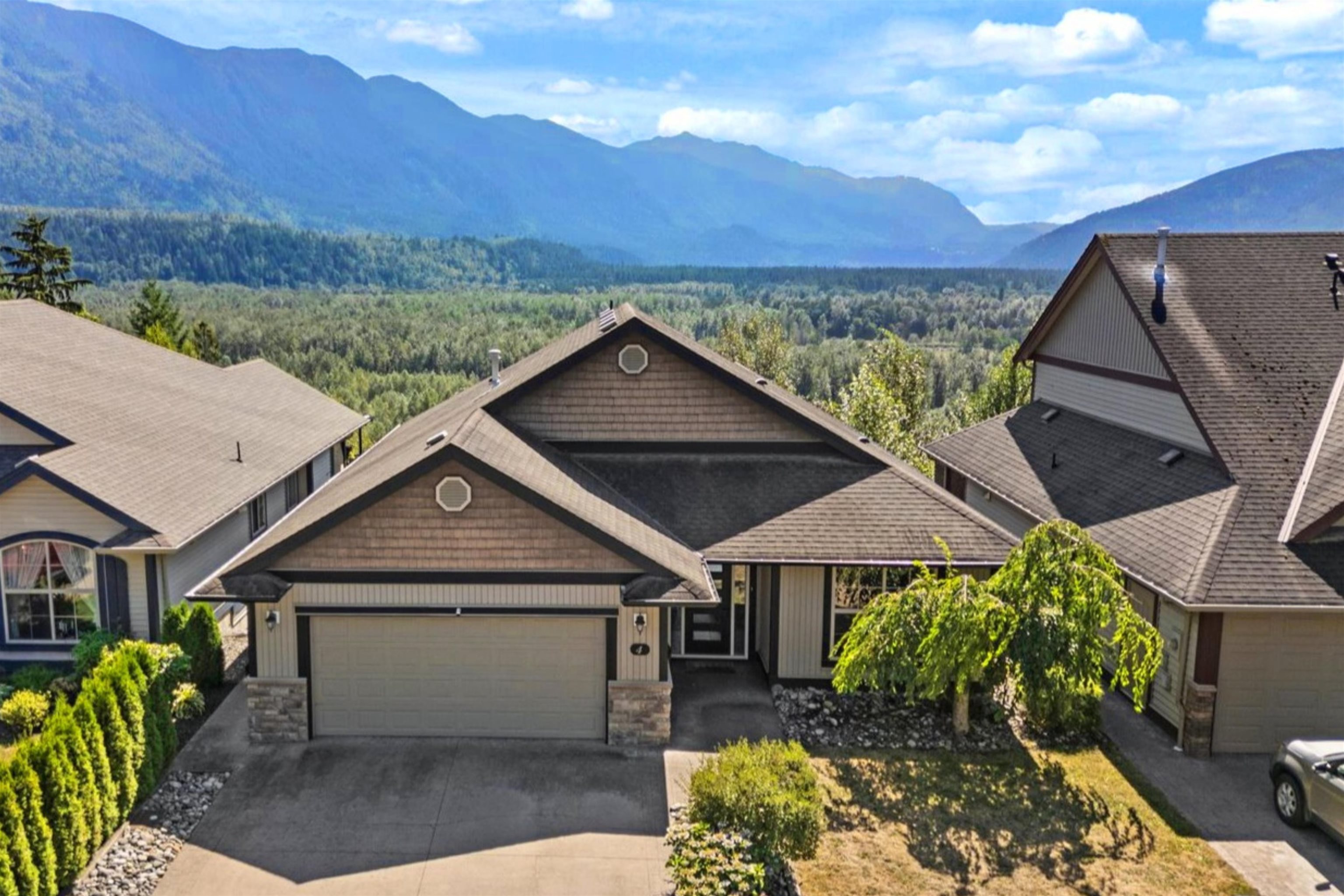 46058 Bridle Ridge Crescent #4, Chilliwack, BC V2R 5Z4