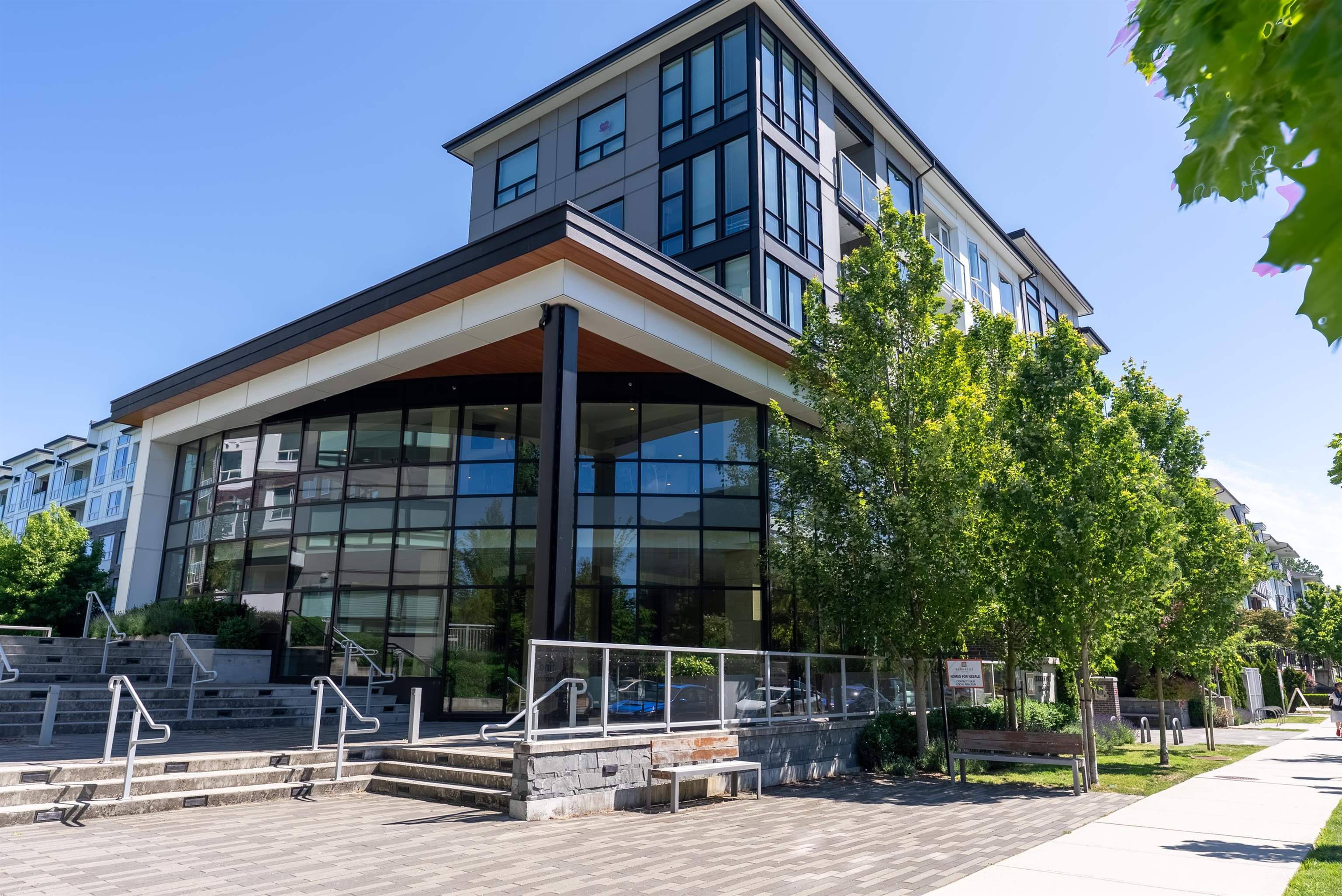 9233 Odlin Rd #315, Richmond, BC V6X 0V4