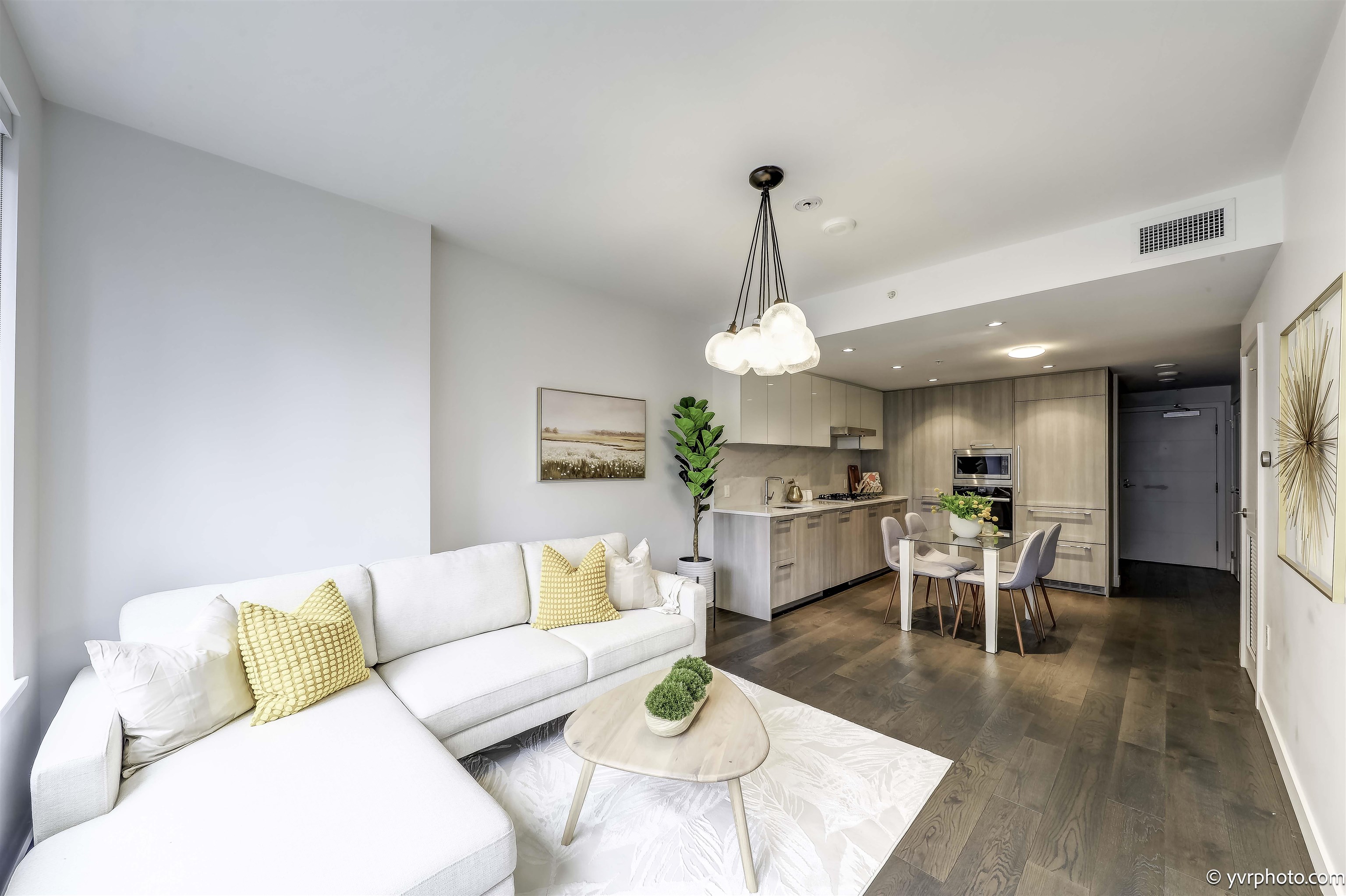 8160 Mcmyn Way #807, Richmond, BC V6X 0V2