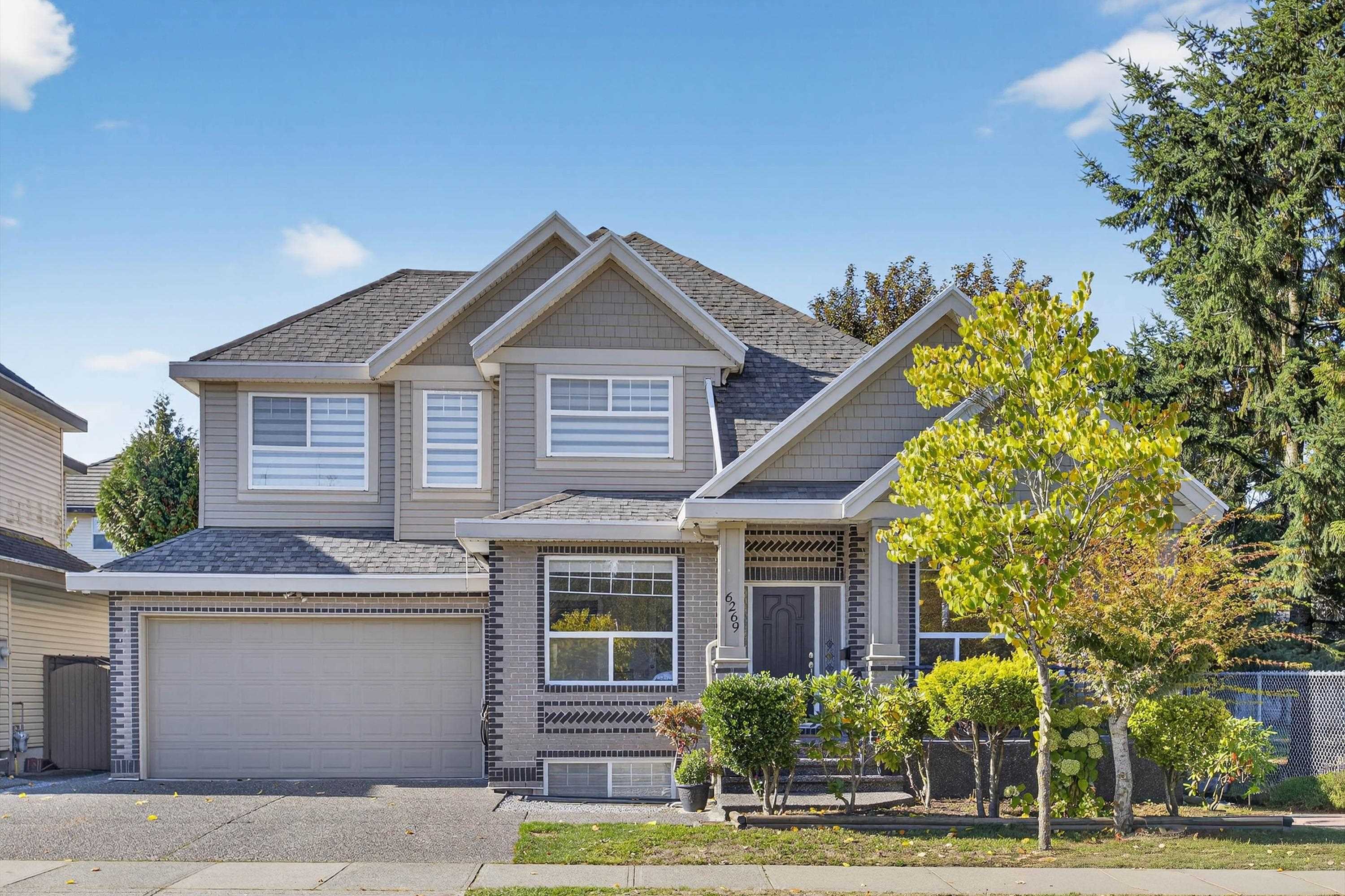 132b Street, Surrey, BC V3X 3V4