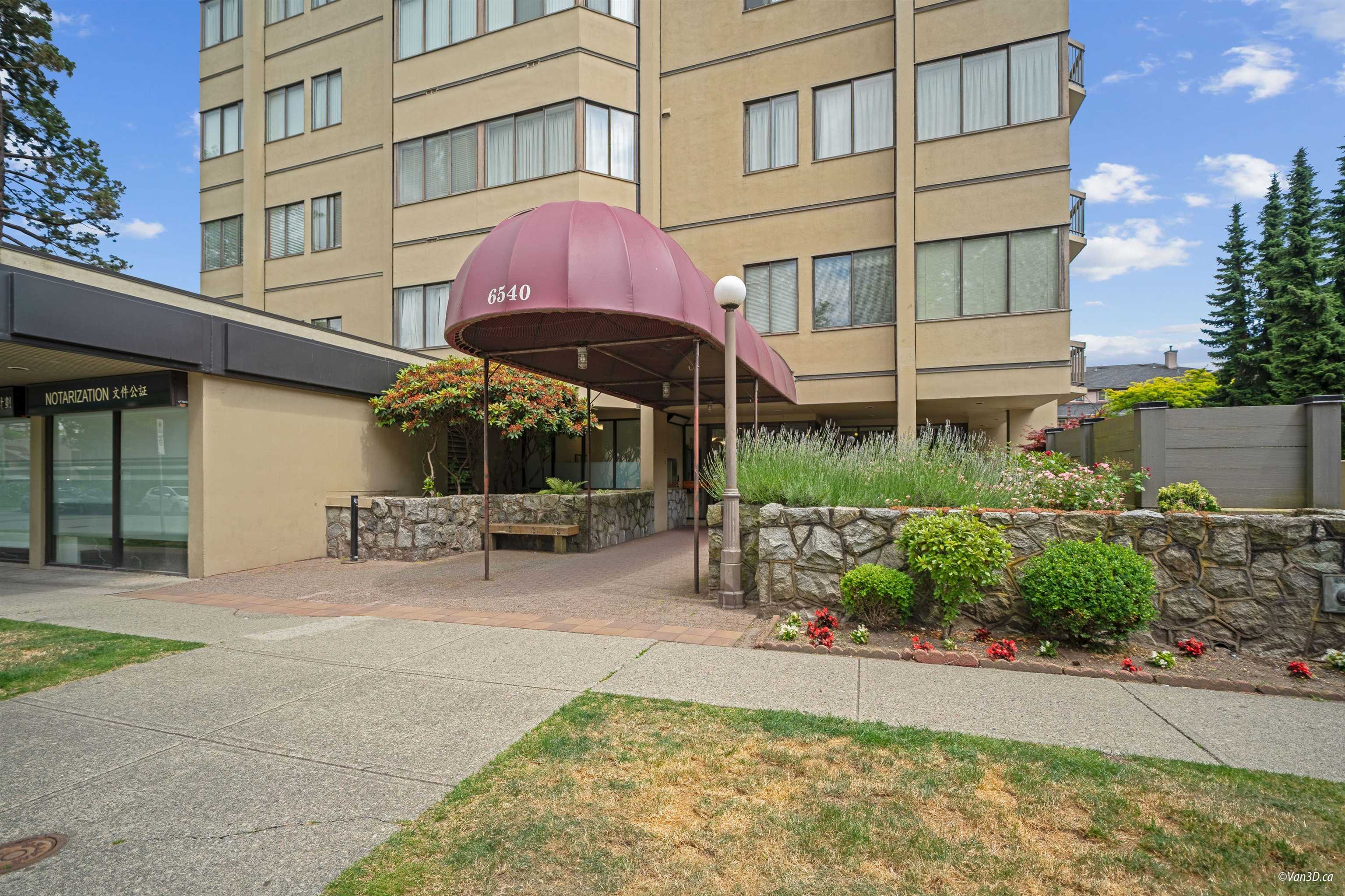 6540 Burlington Avenue #2306, Burnaby, BC V5H 3M7
