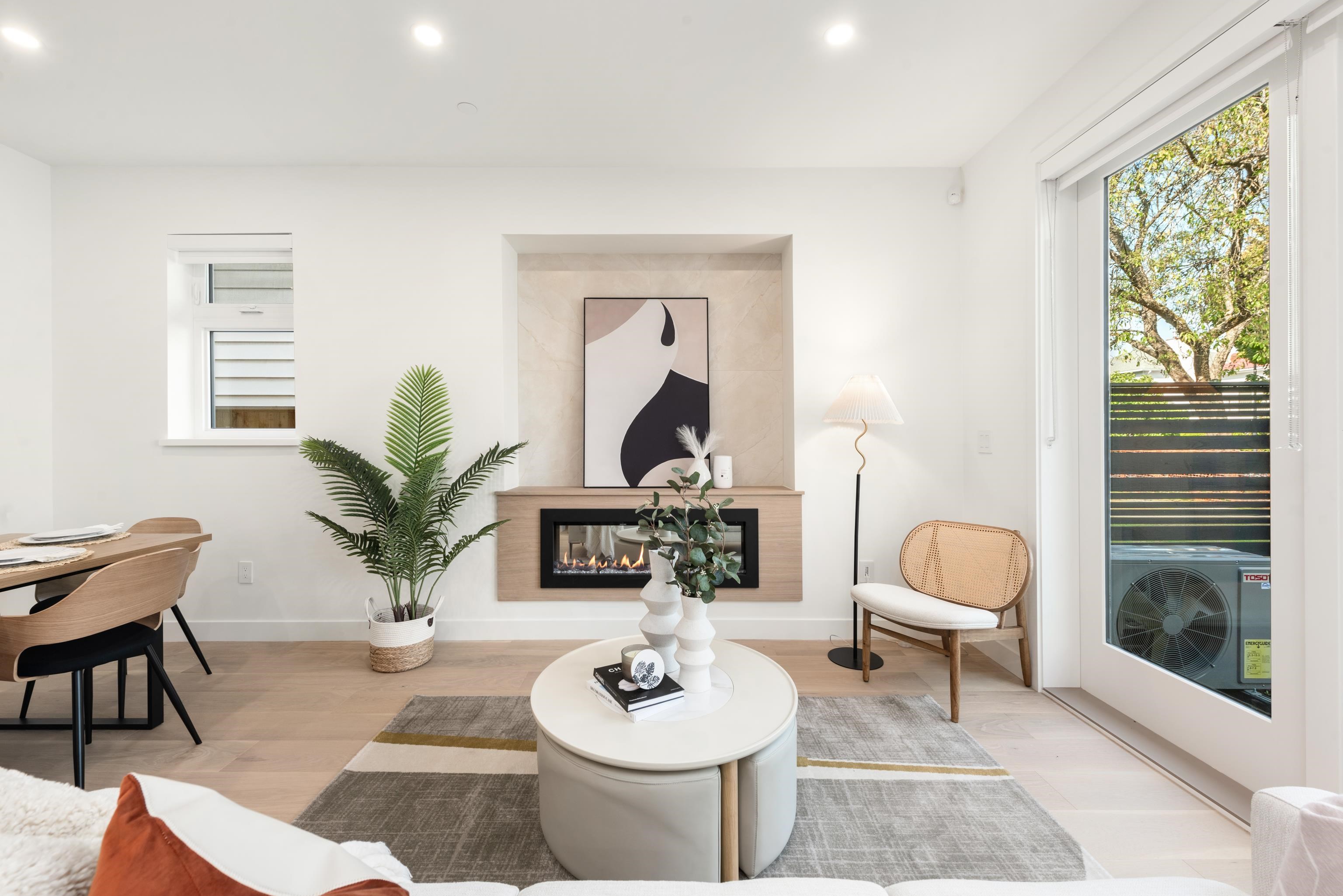 2750 West 19th Avenue #1, Vancouver, BC V6L 1E3