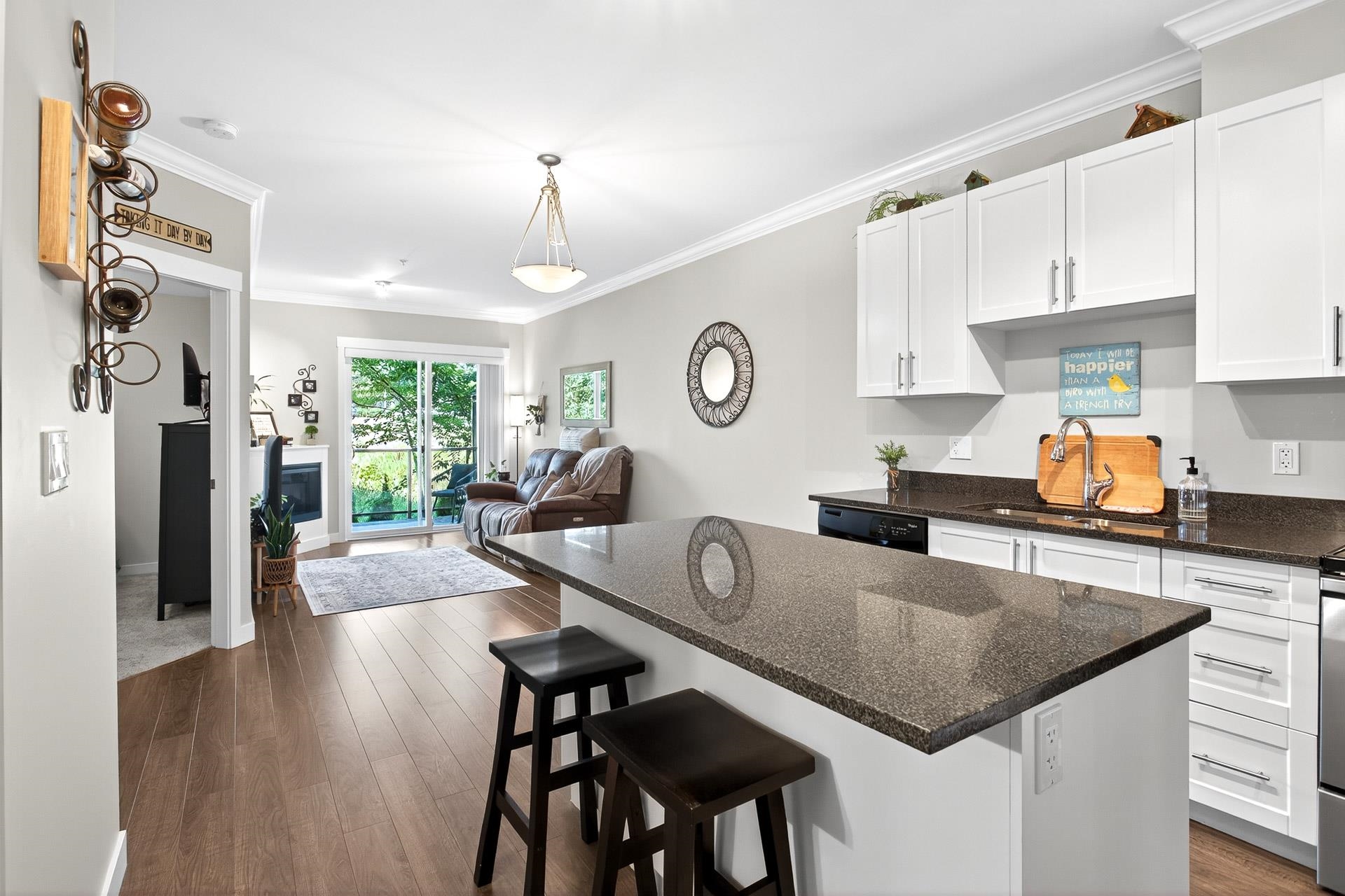11580 223 Street #202, Maple Ridge, BC V2X 9H1