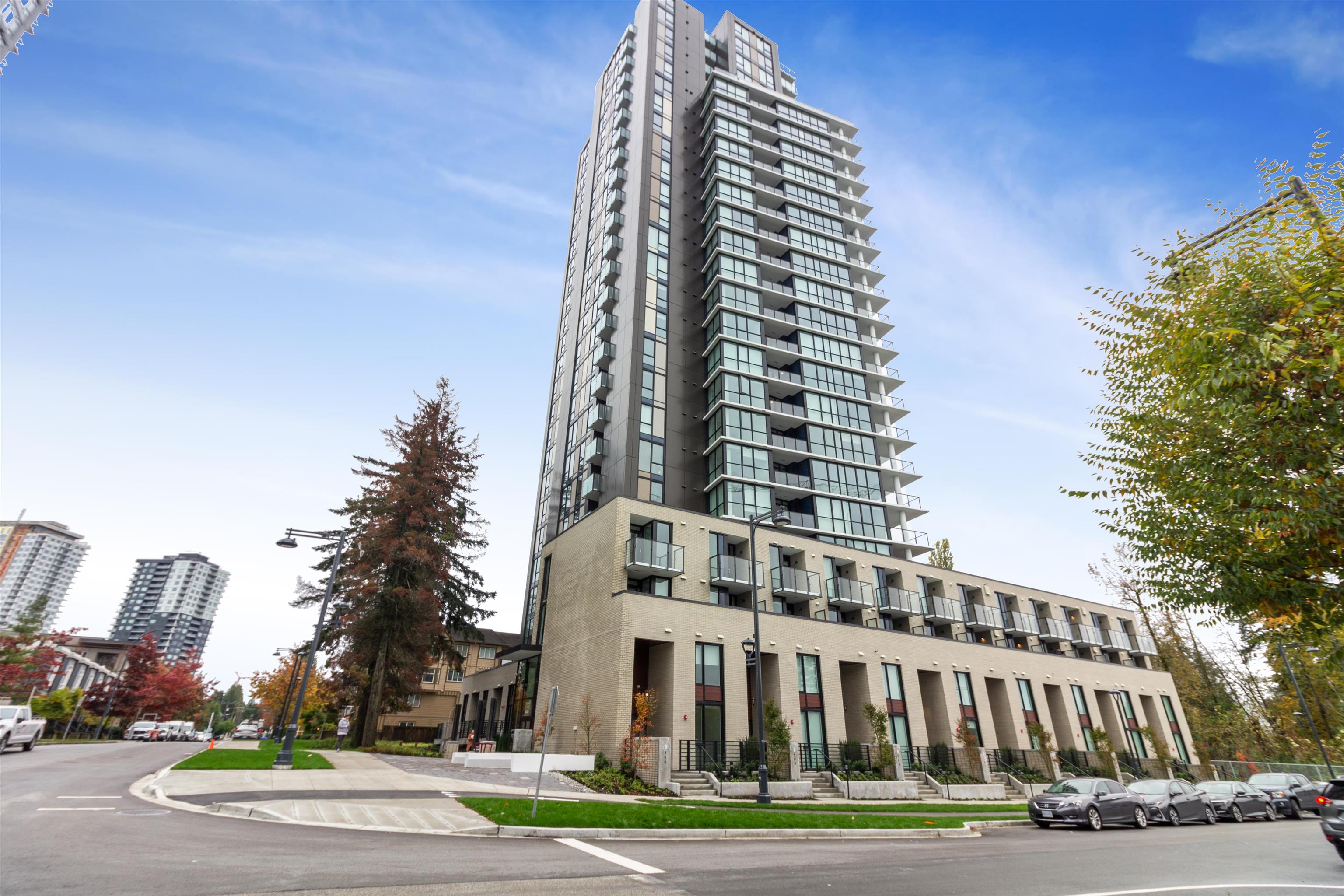 10333 133 Street #2502, Surrey, BC V3R 2H4