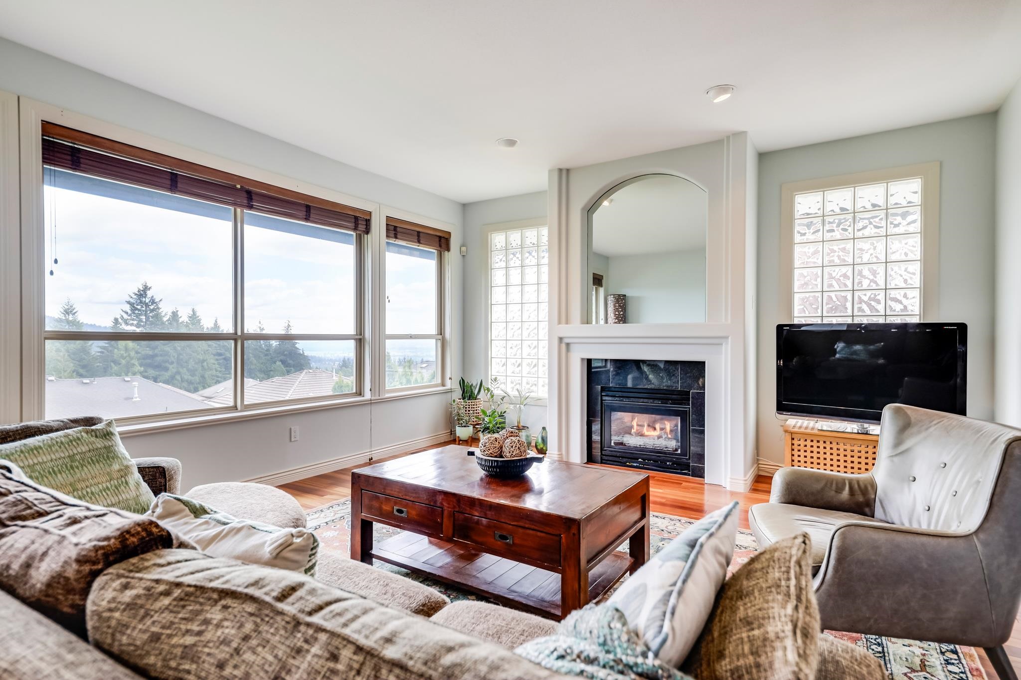 2163 Parkway Boulevard, Coquitlam, BC V3E 3K5