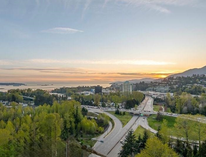 200 Klahanie Court #2207, West Vancouver, BC V7P 0E4