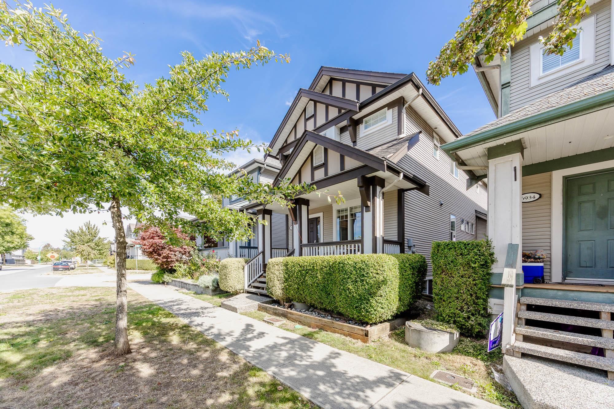 190th Street, Surrey, BC V4N 5P1