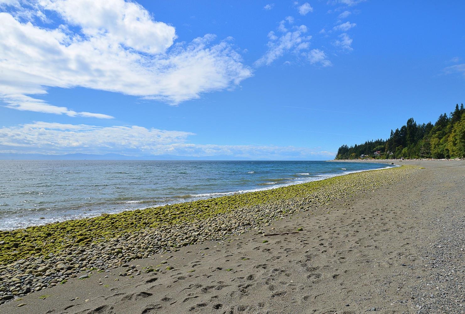 1590 Ocean Beach Esplanade, Gibsons, BC V0N 1V5
