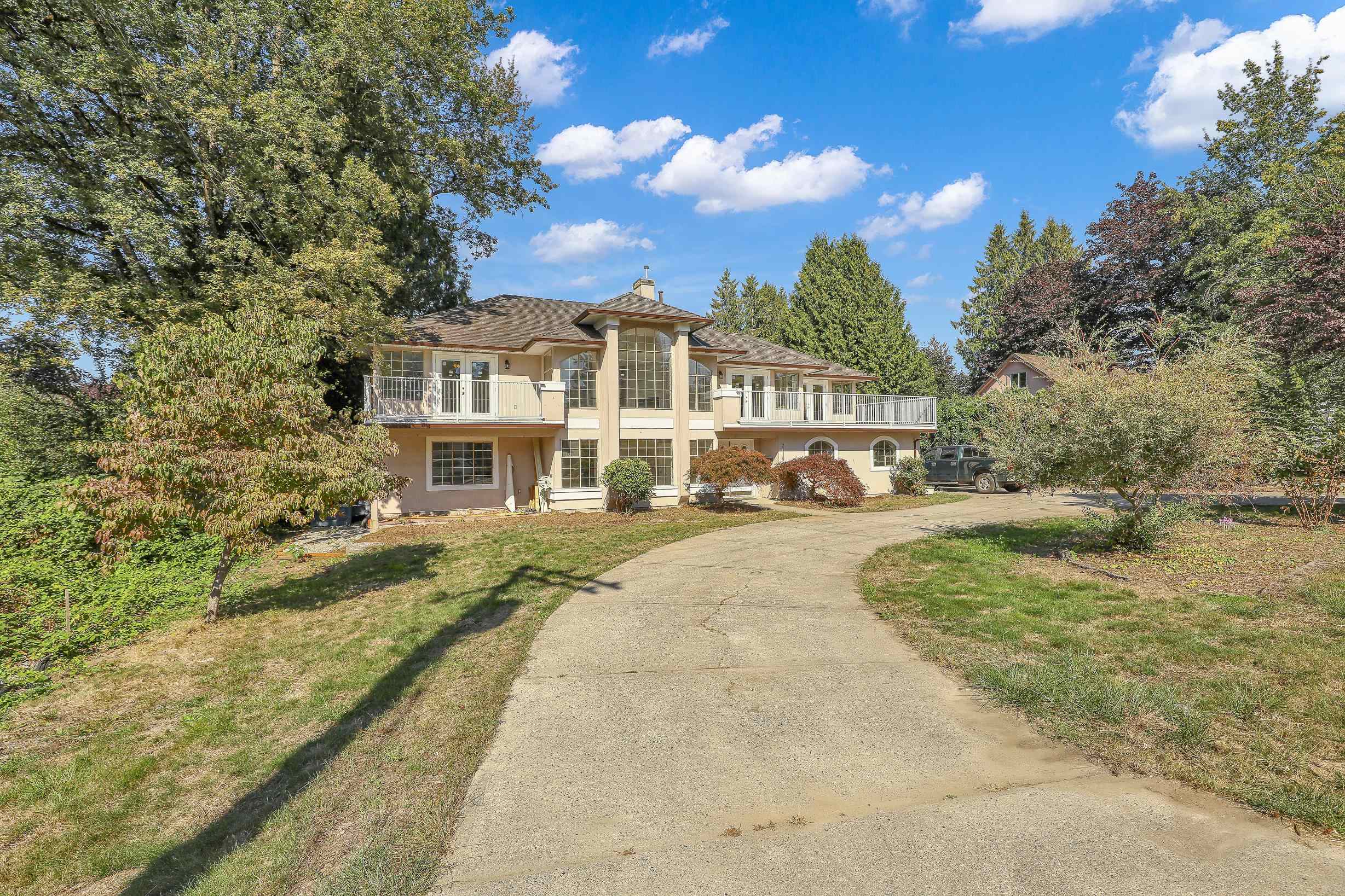 21105 River Road, Maple Ridge, BC V2X 2A1