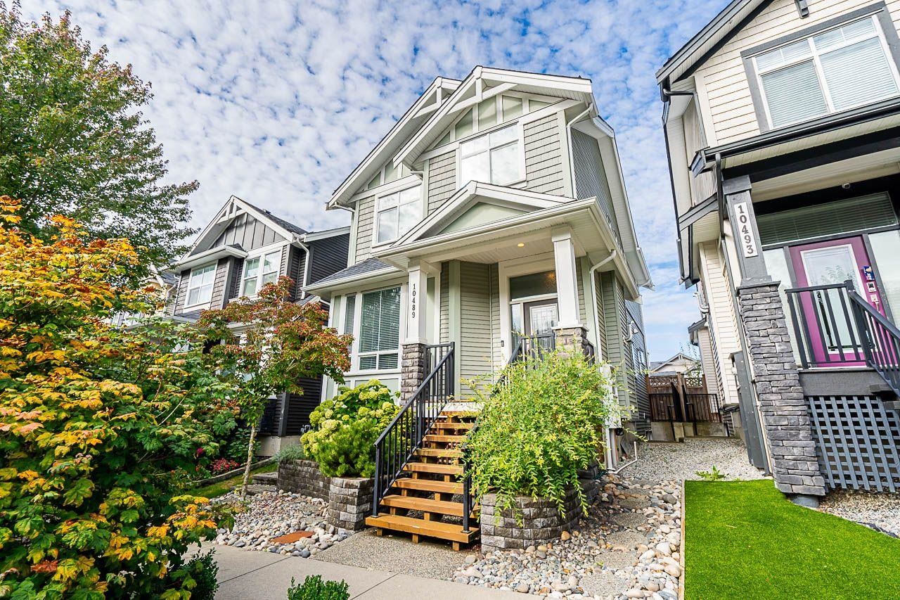 10489 Robertson Street, Maple Ridge, BC V2W 0H8