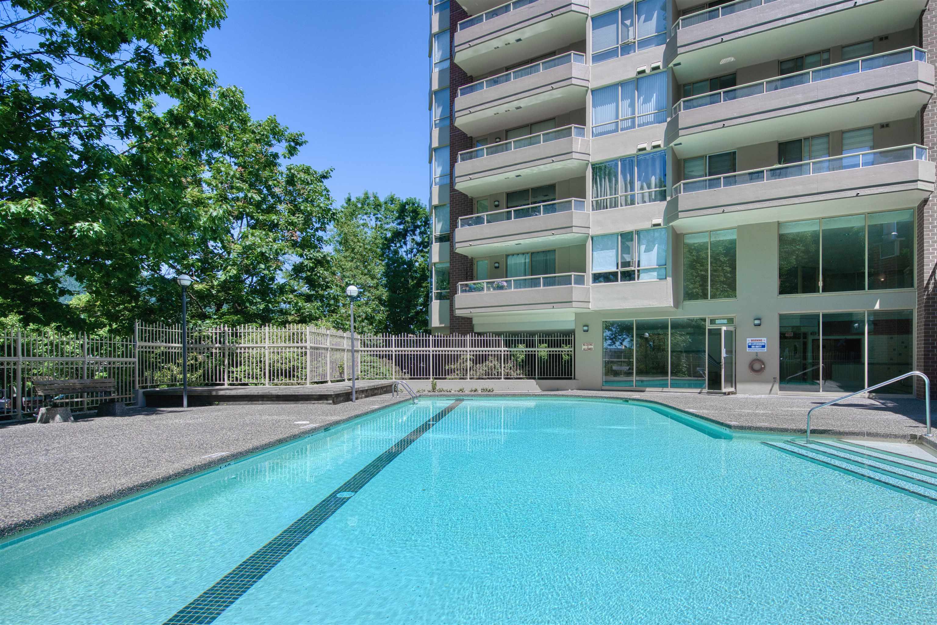 738 Farrow Street #1704, Coquitlam, BC V3J 7V4