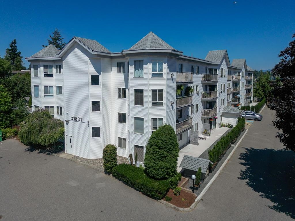 31831 Peardonville Road #410, Abbotsford, BC V2T 1L5